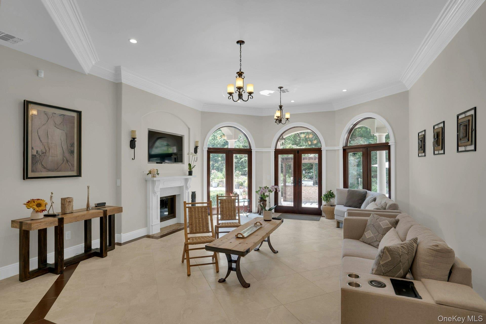 12 Redwood Drive, Dix Hills, NY 11746