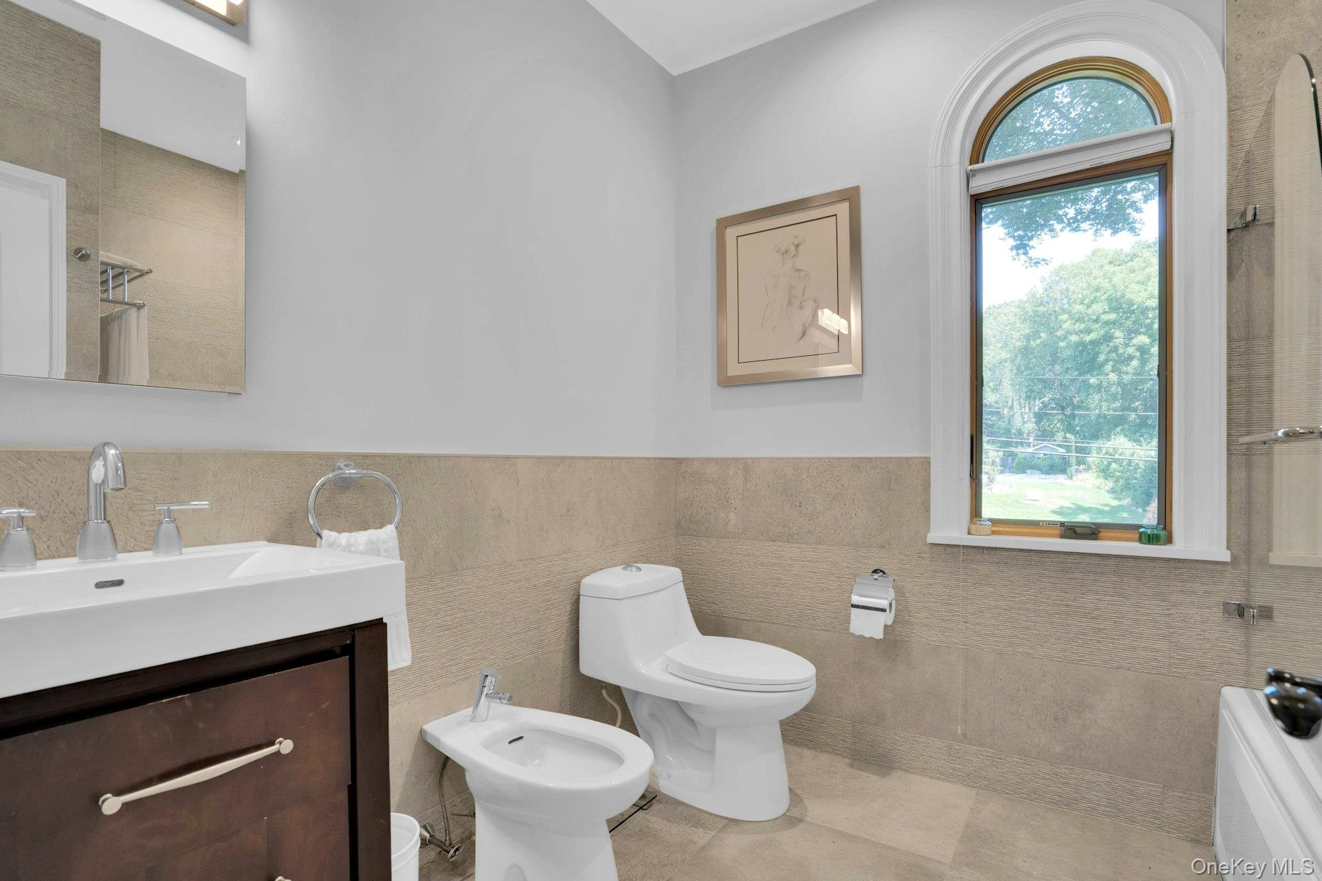 12 Redwood Drive, Dix Hills, NY 11746