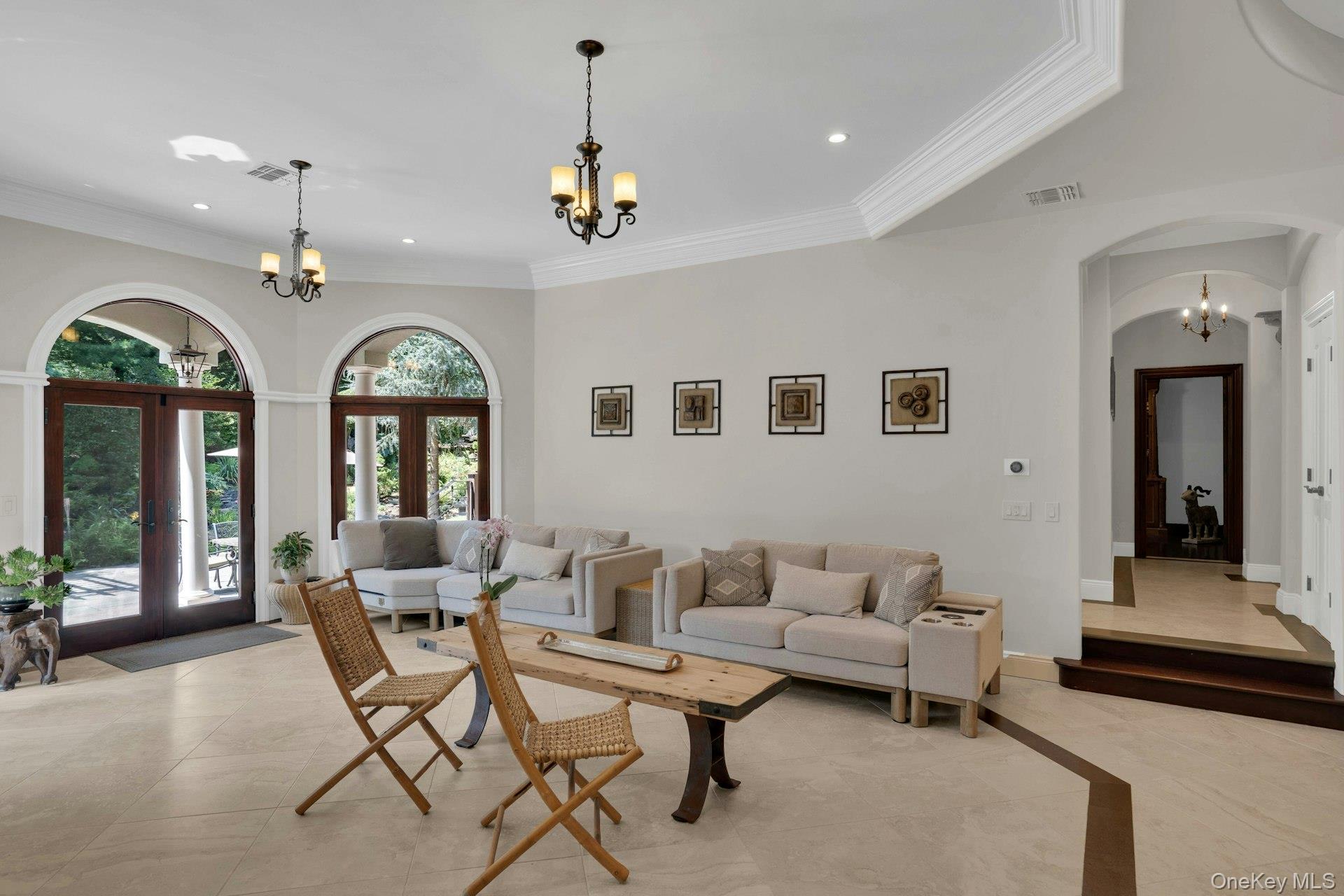 12 Redwood Drive, Dix Hills, NY 11746