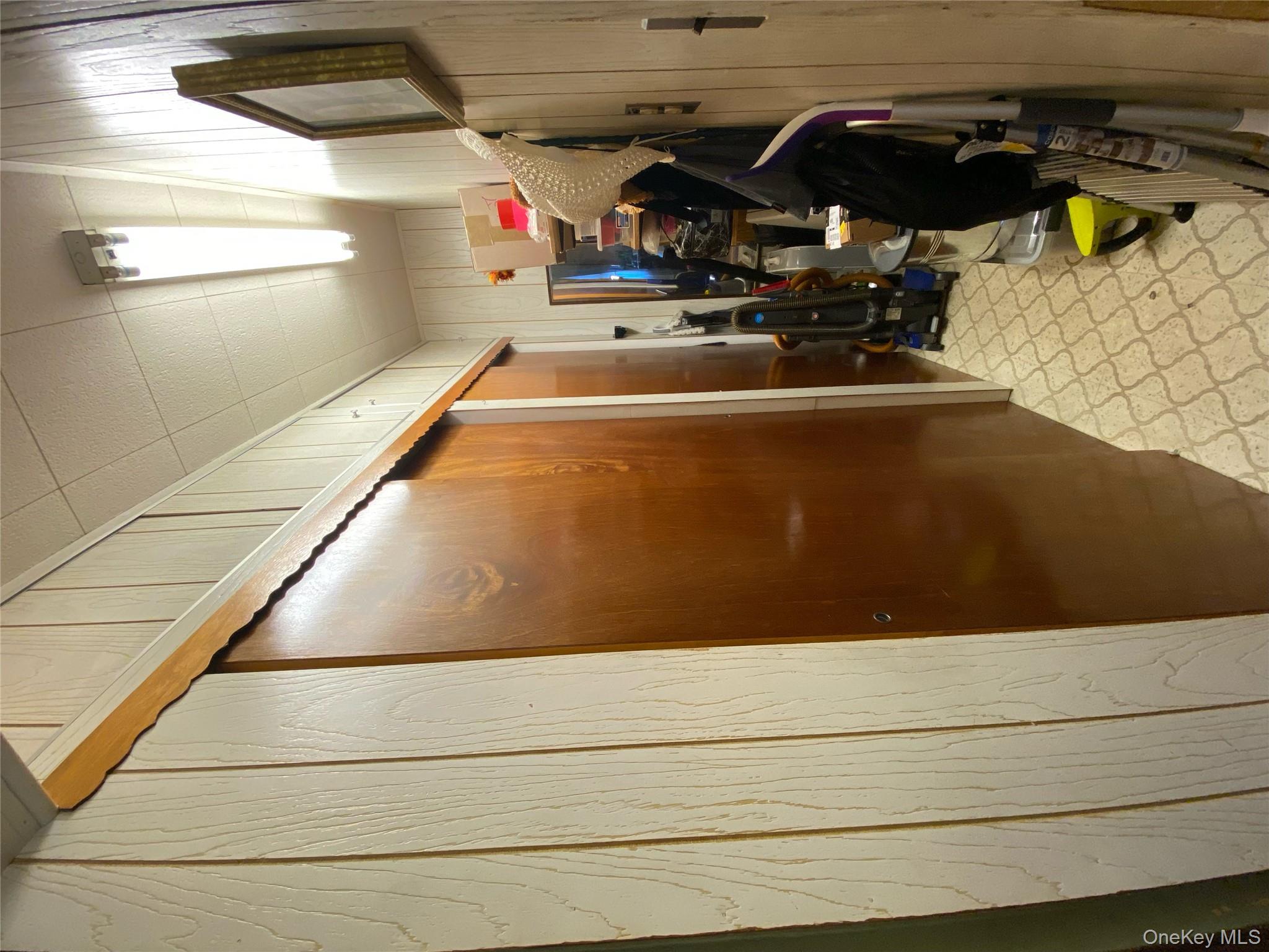 939 College Place, College Point, NY 11356