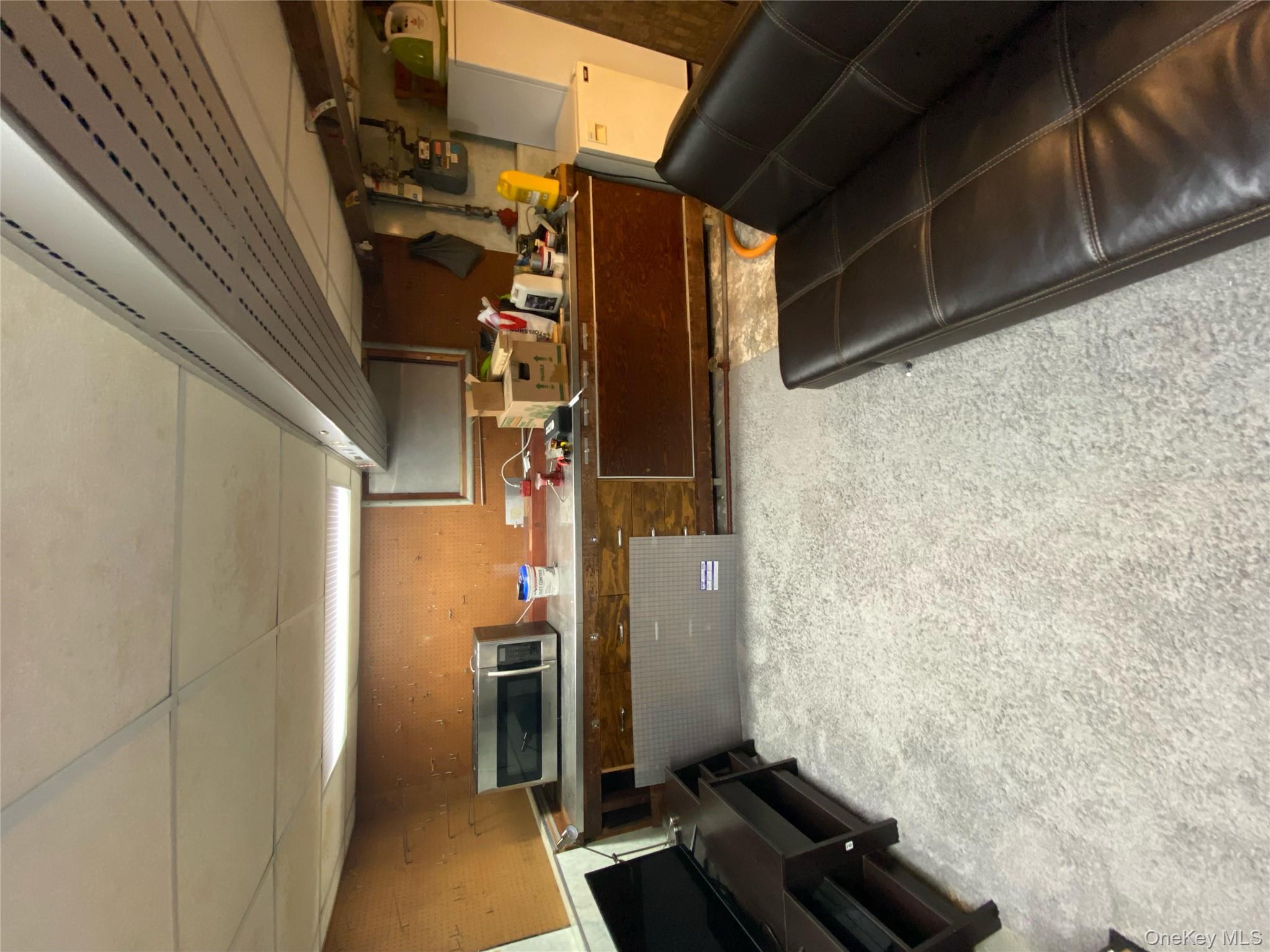 939 College Place, College Point, NY 11356