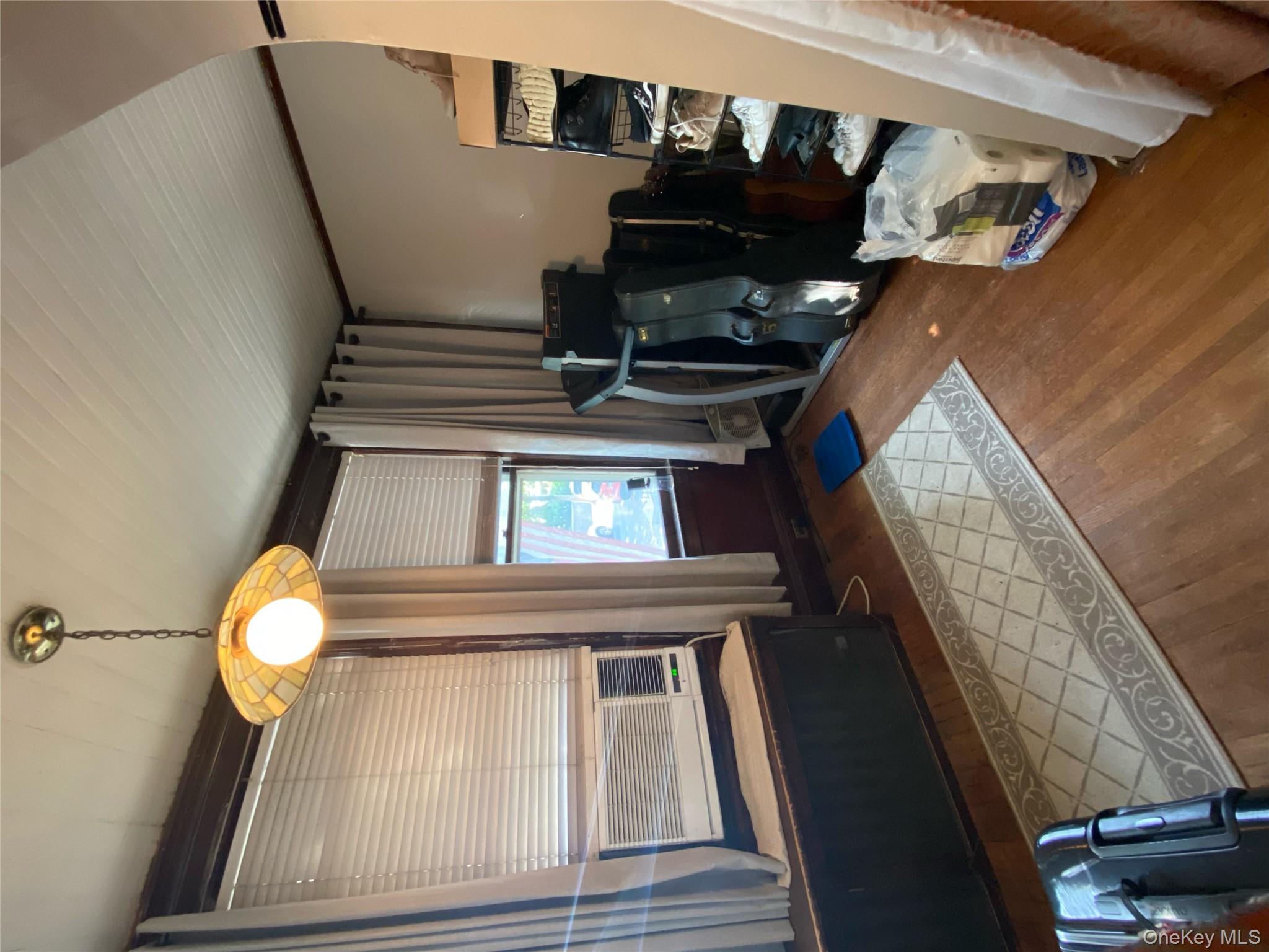 939 College Place, College Point, NY 11356