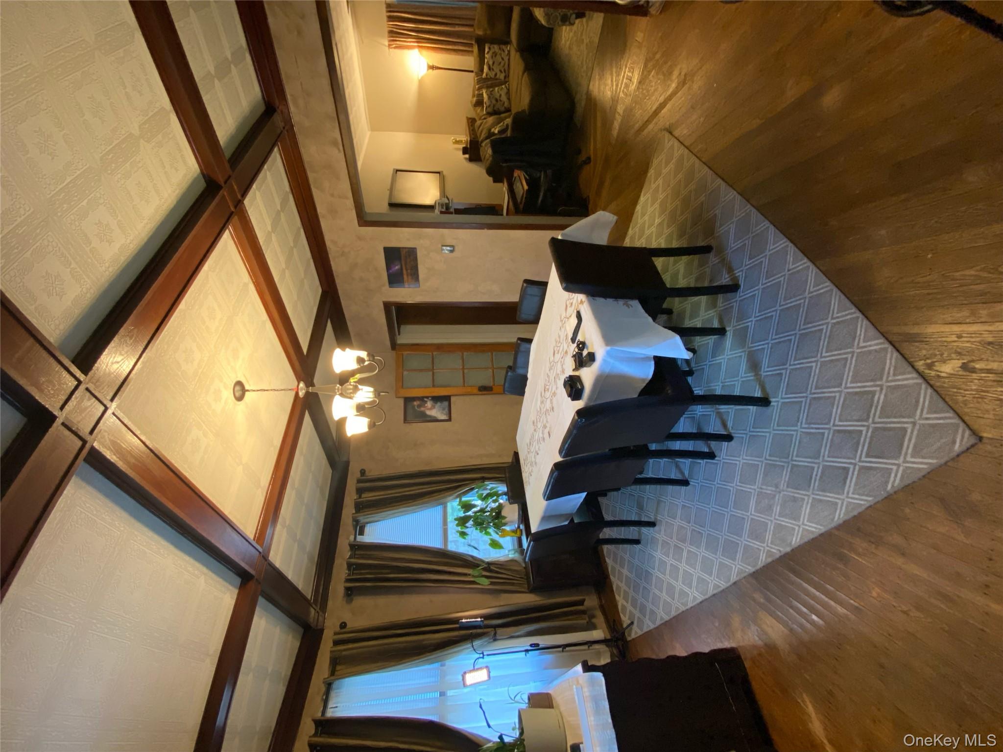 939 College Place, College Point, NY 11356