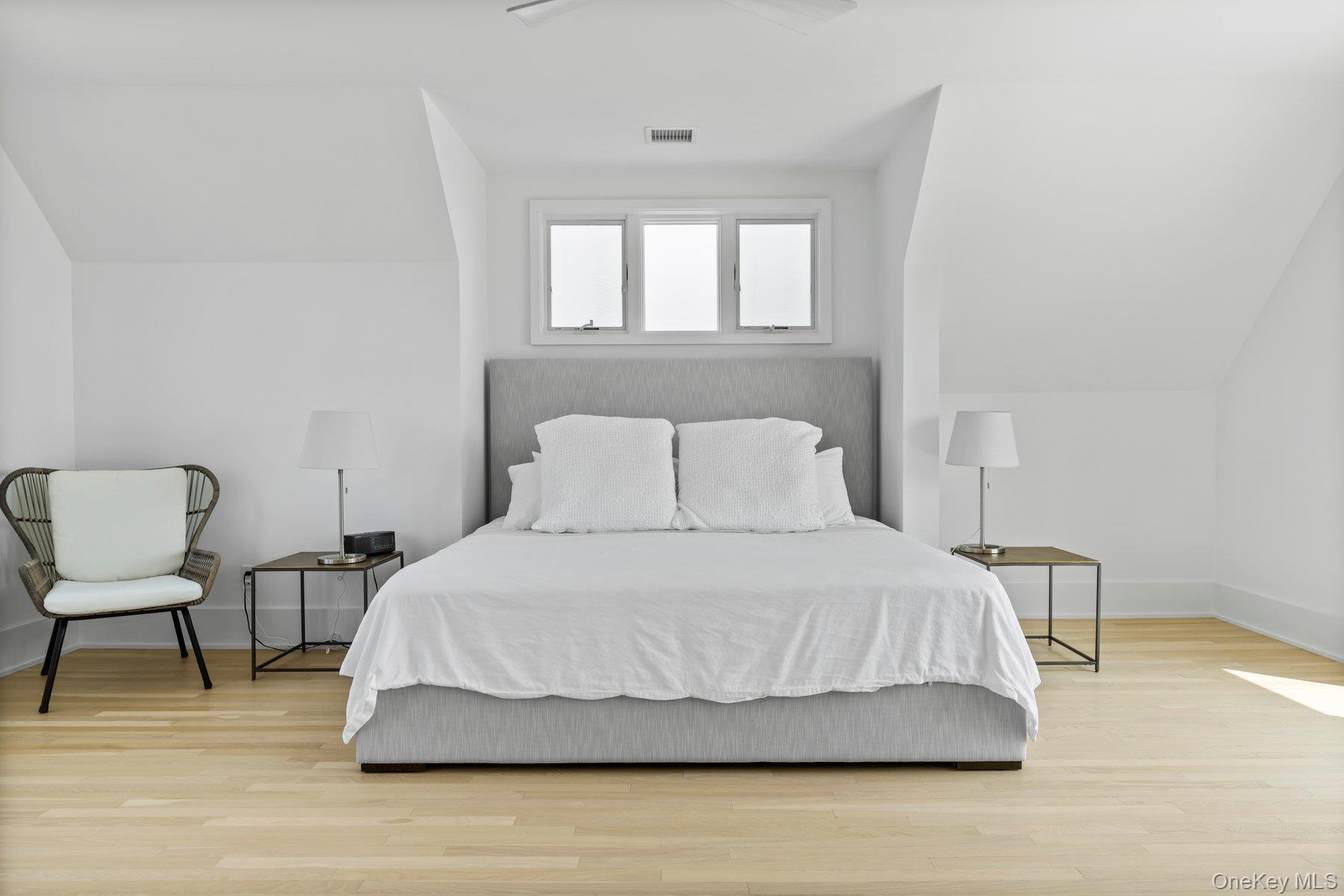 617 Dune Road, Westhampton, NY 11977