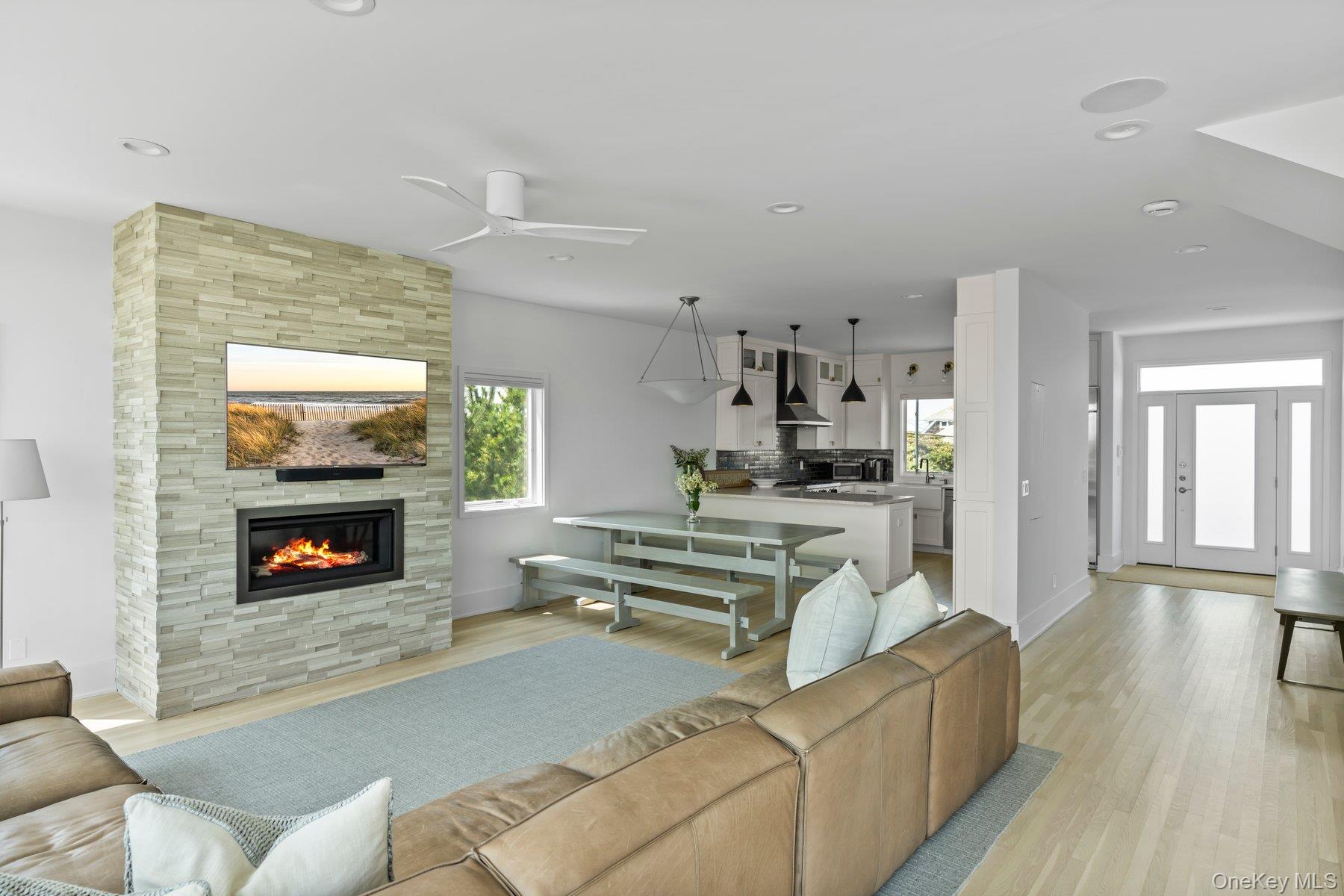 617 Dune Road, Westhampton, NY 11977