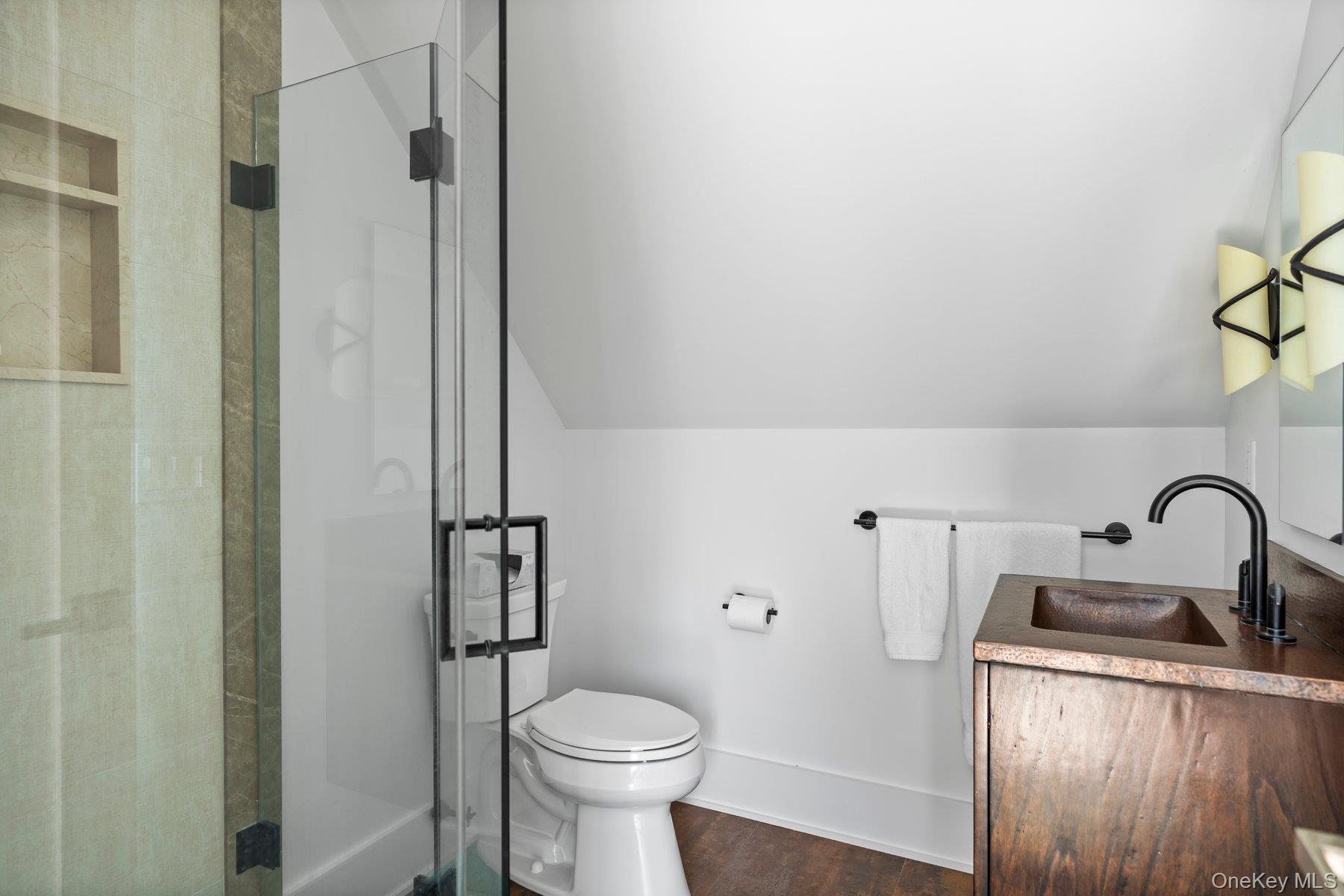 617 Dune Road, Westhampton, NY 11977