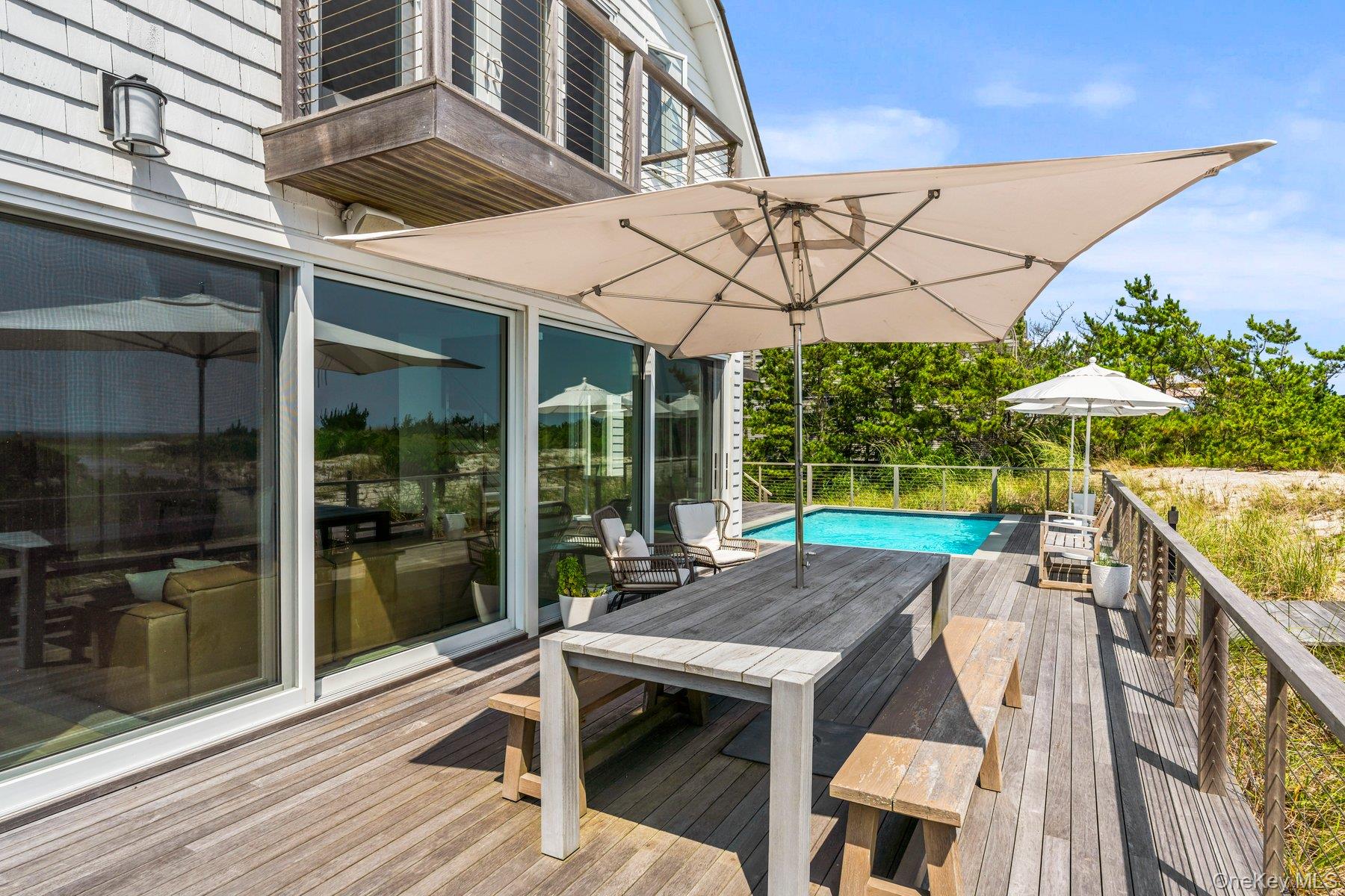 617 Dune Road, Westhampton, NY 11977