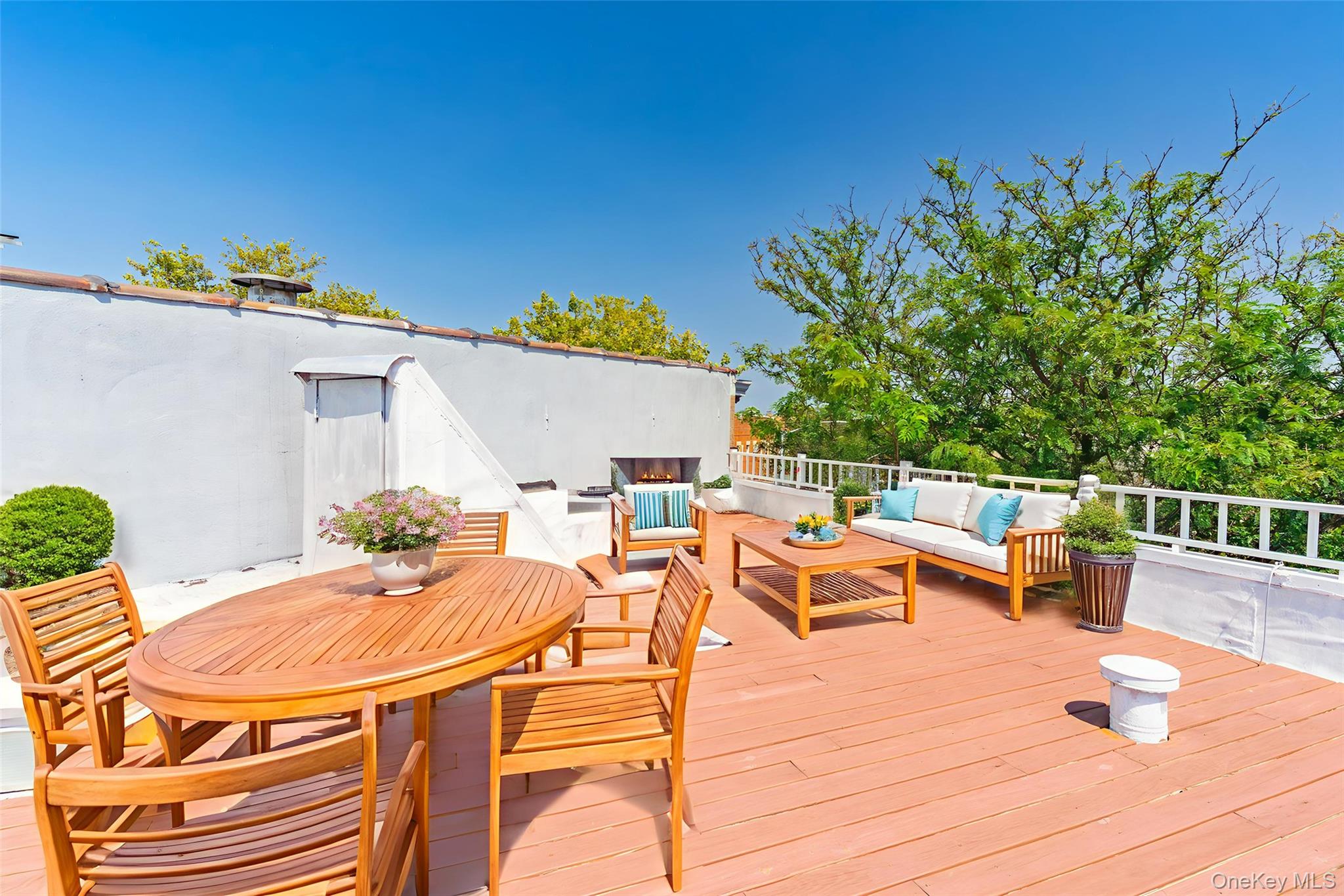 61-29 Cooper Avenue, Ridgewood, NY 11385