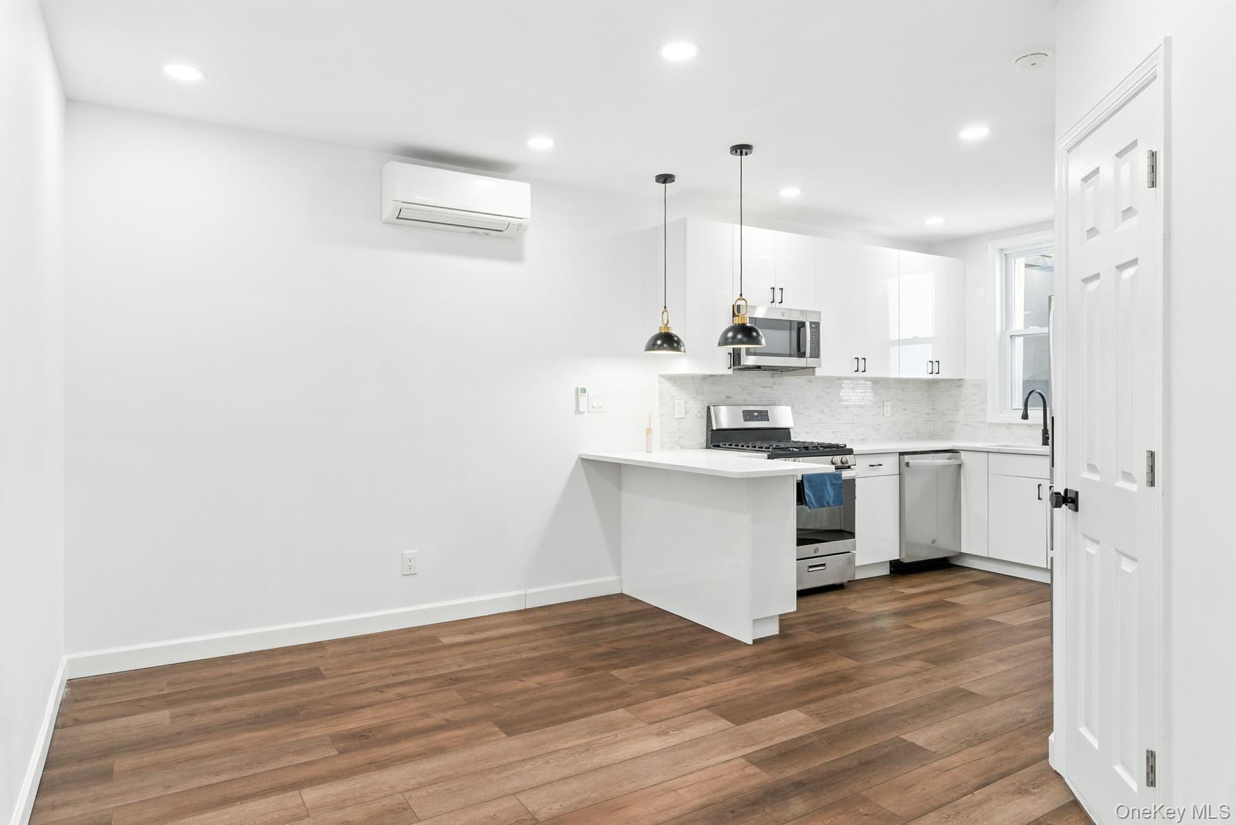 61-29 Cooper Avenue, Ridgewood, NY 11385