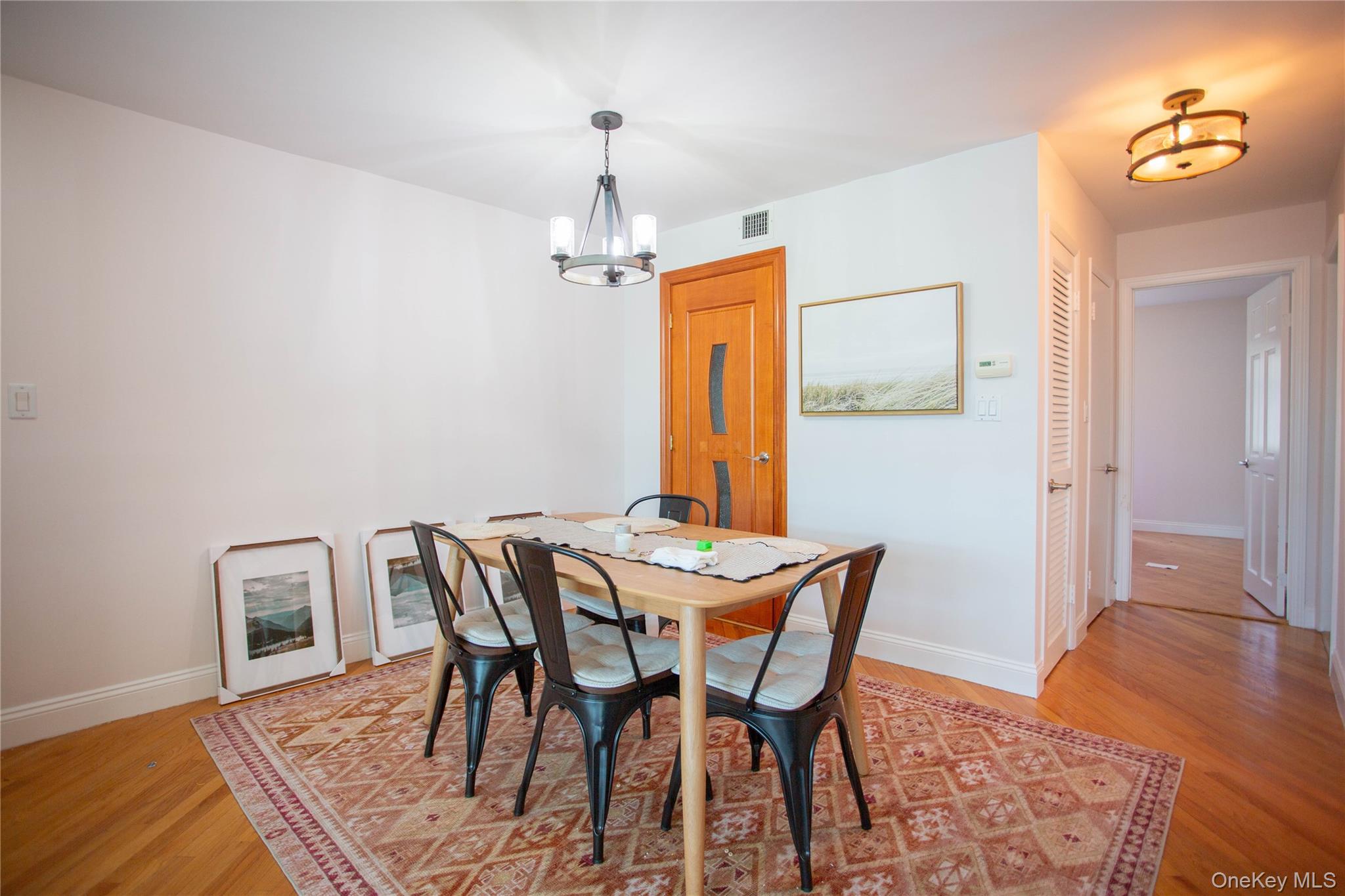 521 W Broadway # B, Long Beach, NY 11561