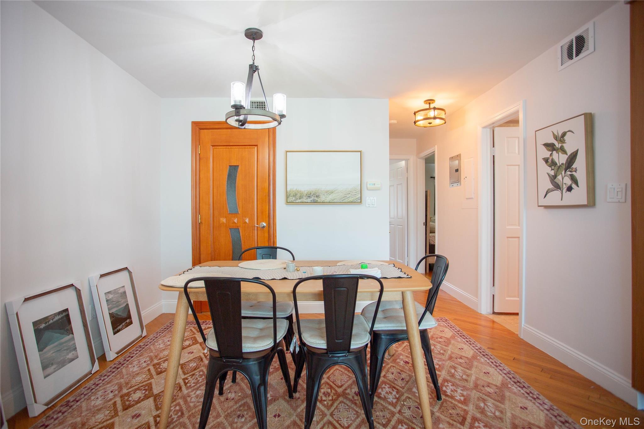 521 W Broadway # B, Long Beach, NY 11561