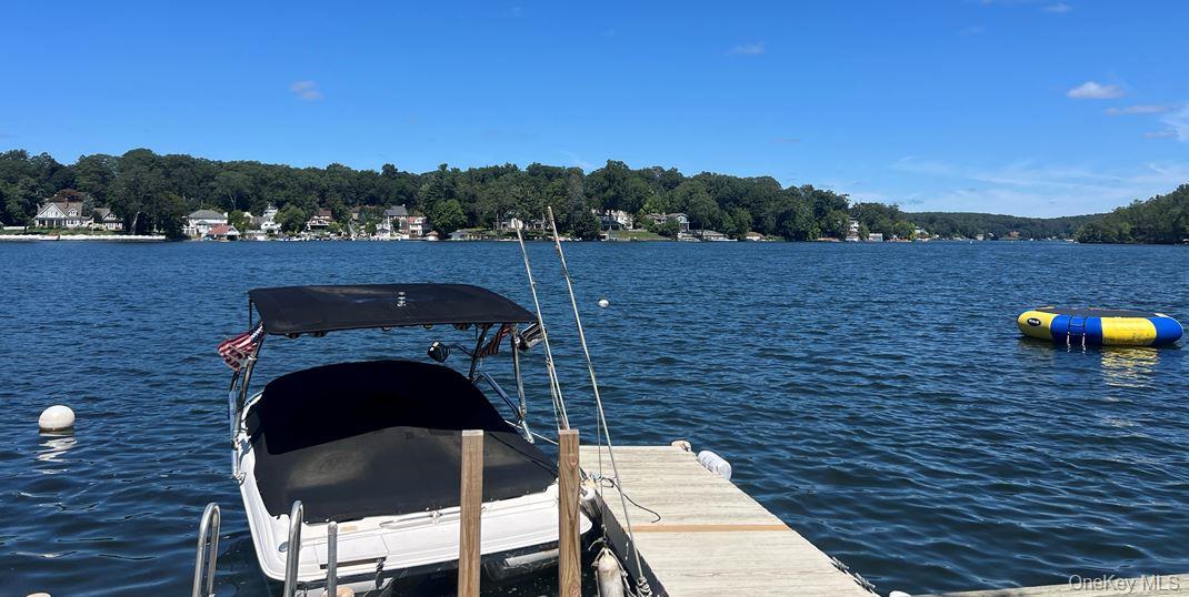 757 S Lake Boulevard, Mahopac, NY 10541