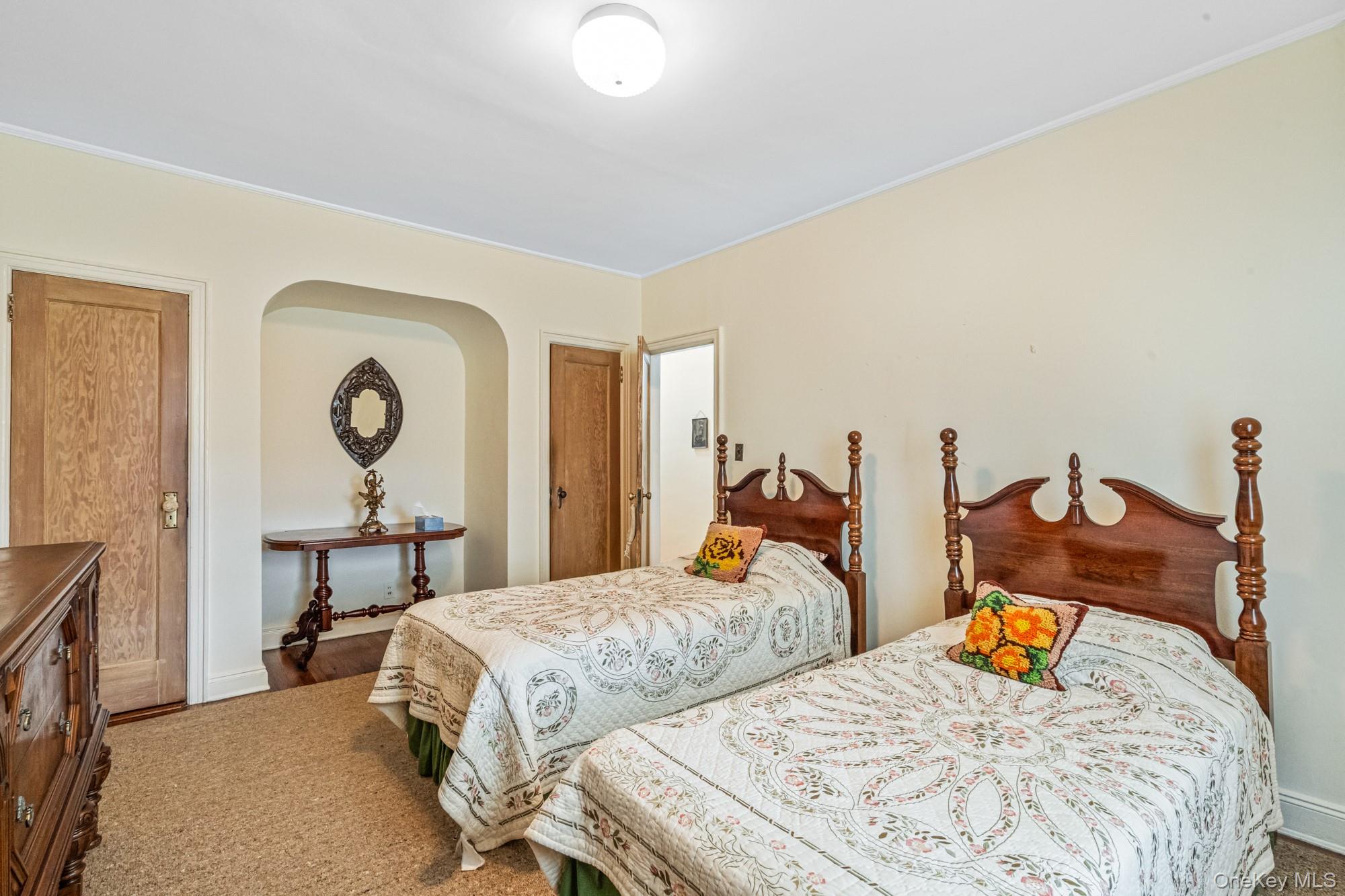 53-31 37th Road, Woodside, NY 11377