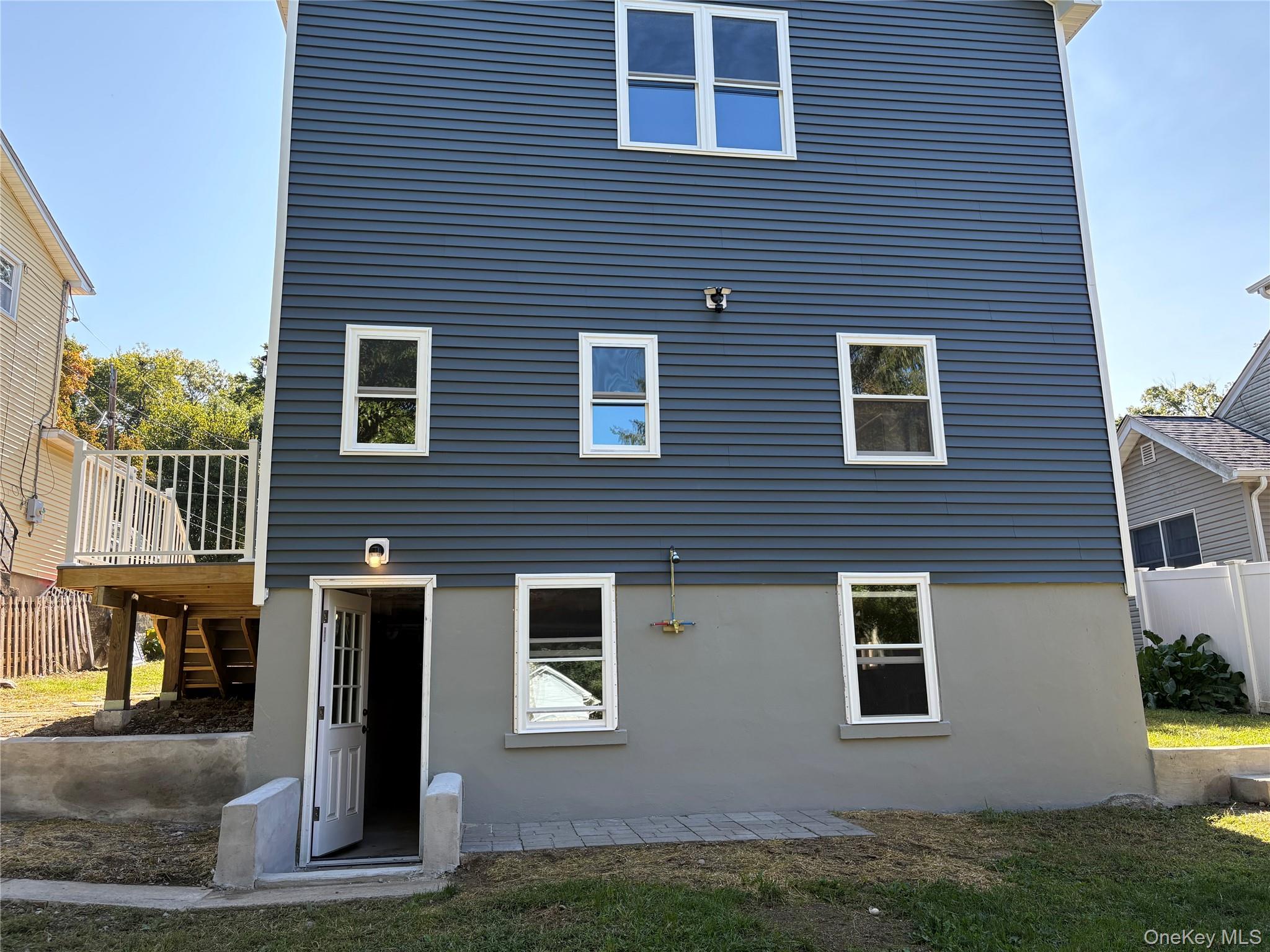 27 Windermere Avenue, Greenwood Lake, NY 10925