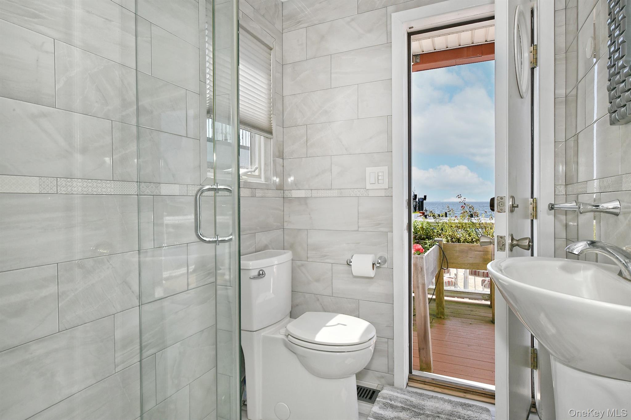 83 Fairwater Avenue, Massapequa, NY 11758