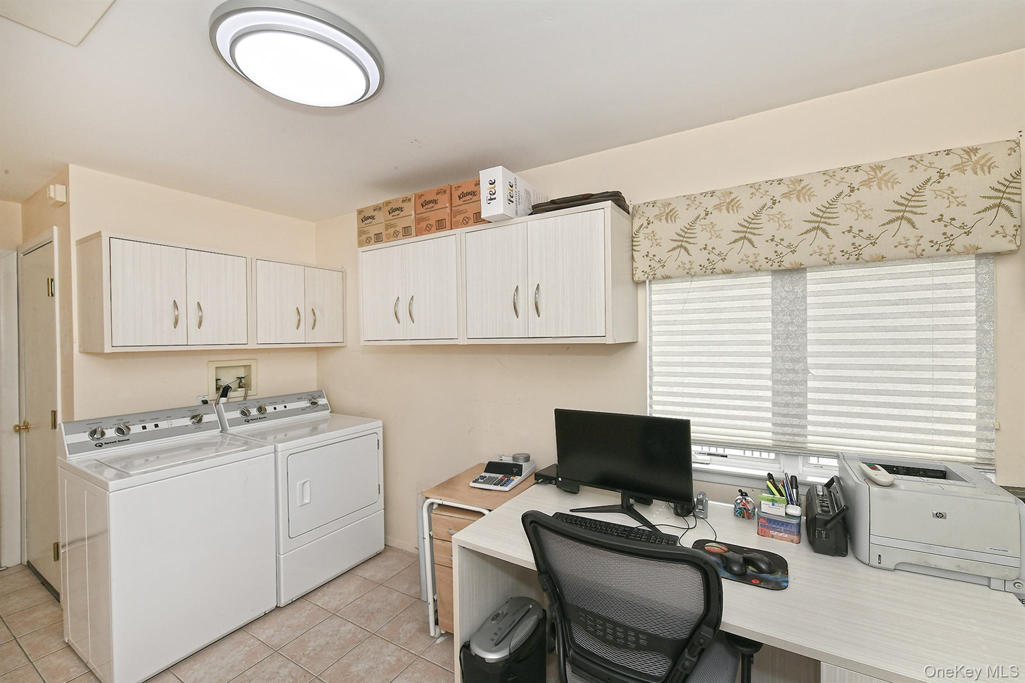 83 Fairwater Avenue, Massapequa, NY 11758