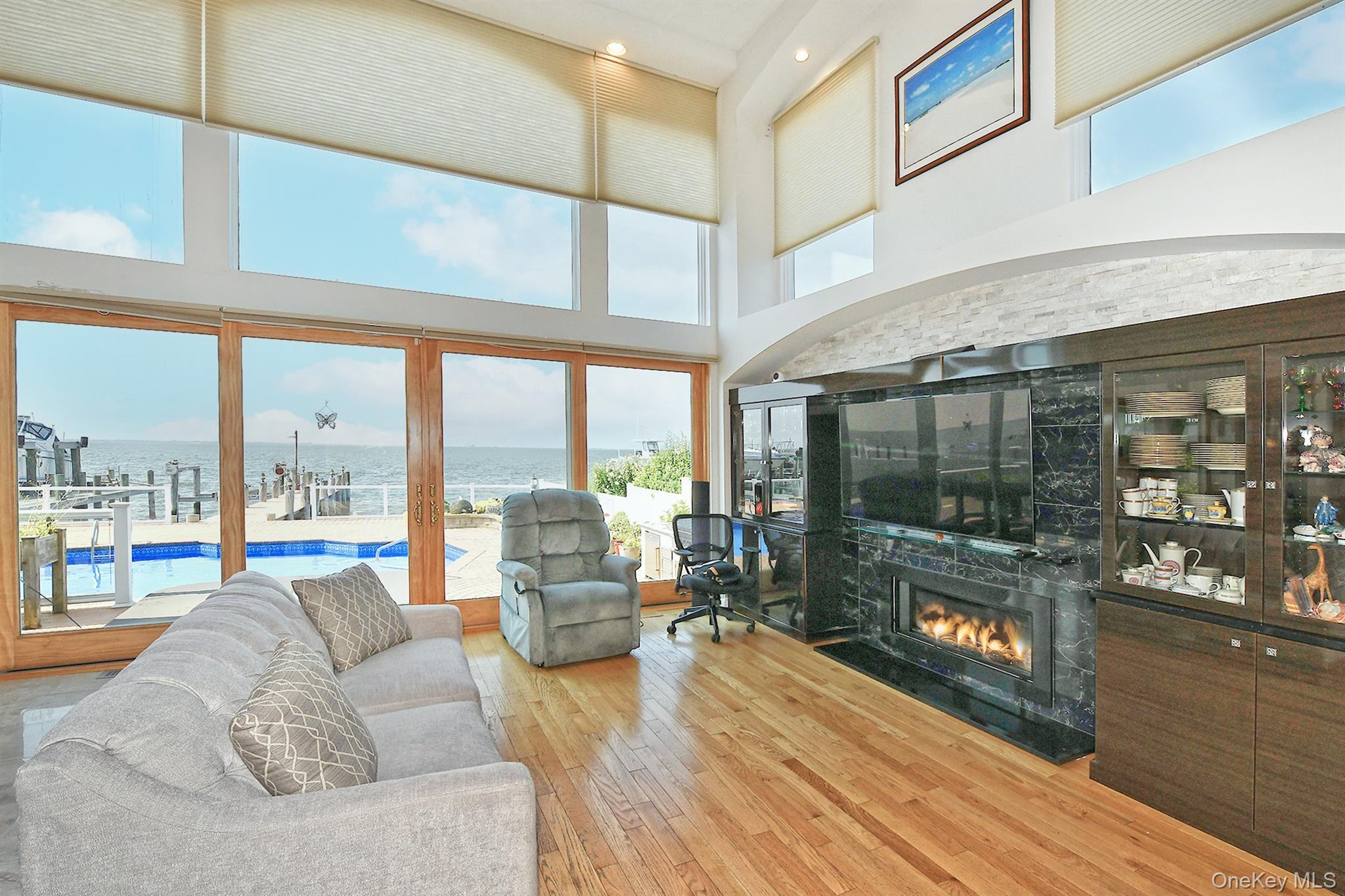 83 Fairwater Avenue, Massapequa, NY 11758