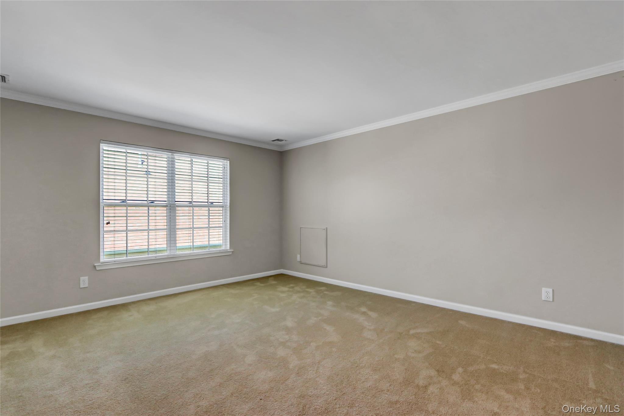 4 Oakhurst Court, Mount Sinai, NY 11766