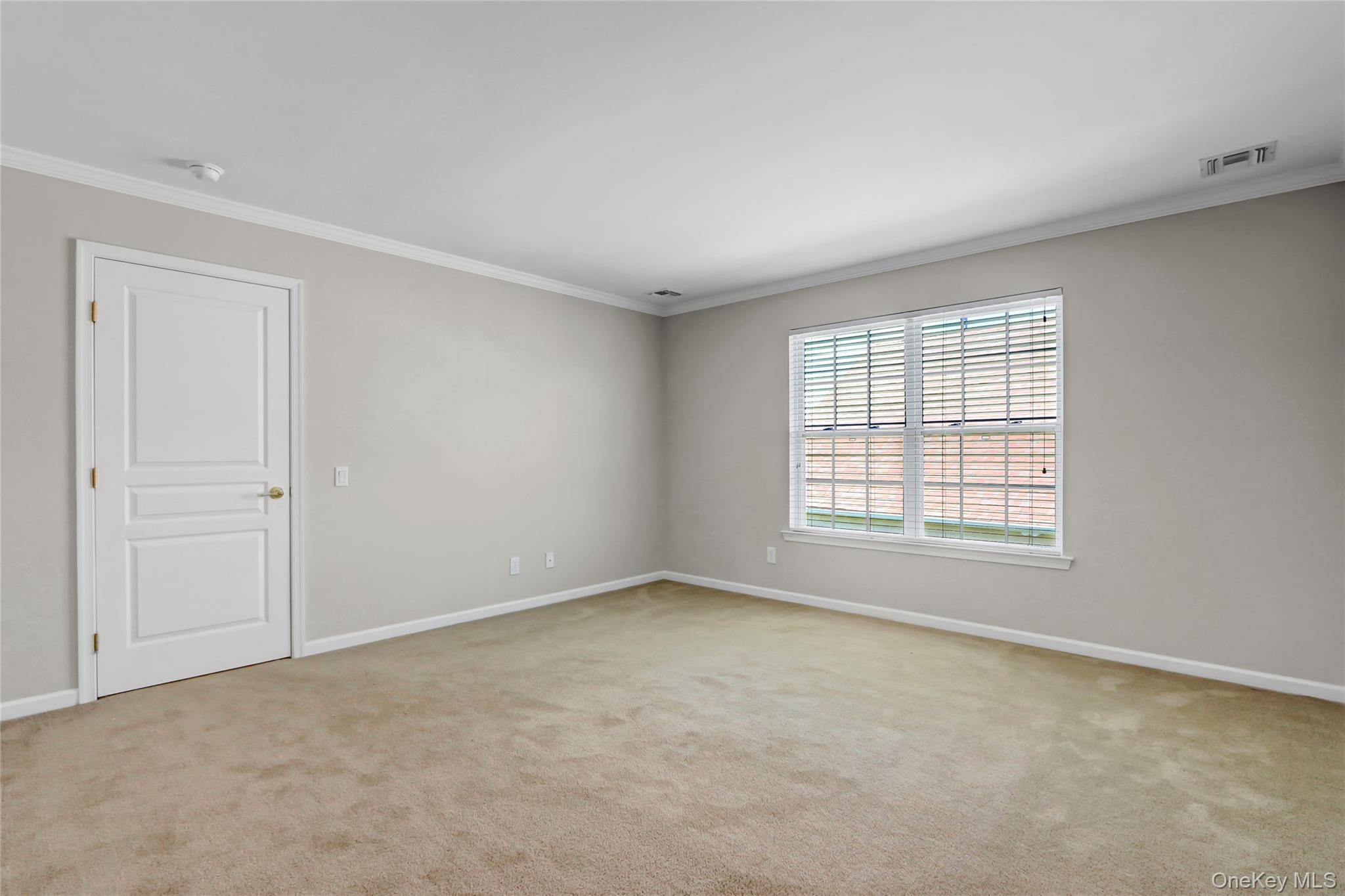 4 Oakhurst Court, Mount Sinai, NY 11766