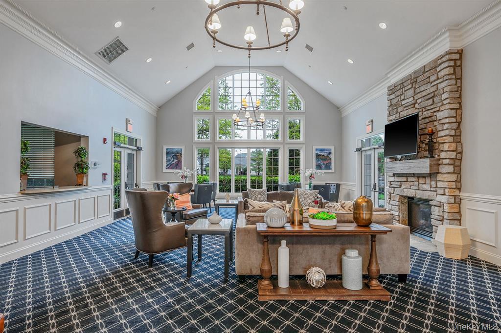 4 Oakhurst Court, Mount Sinai, NY 11766