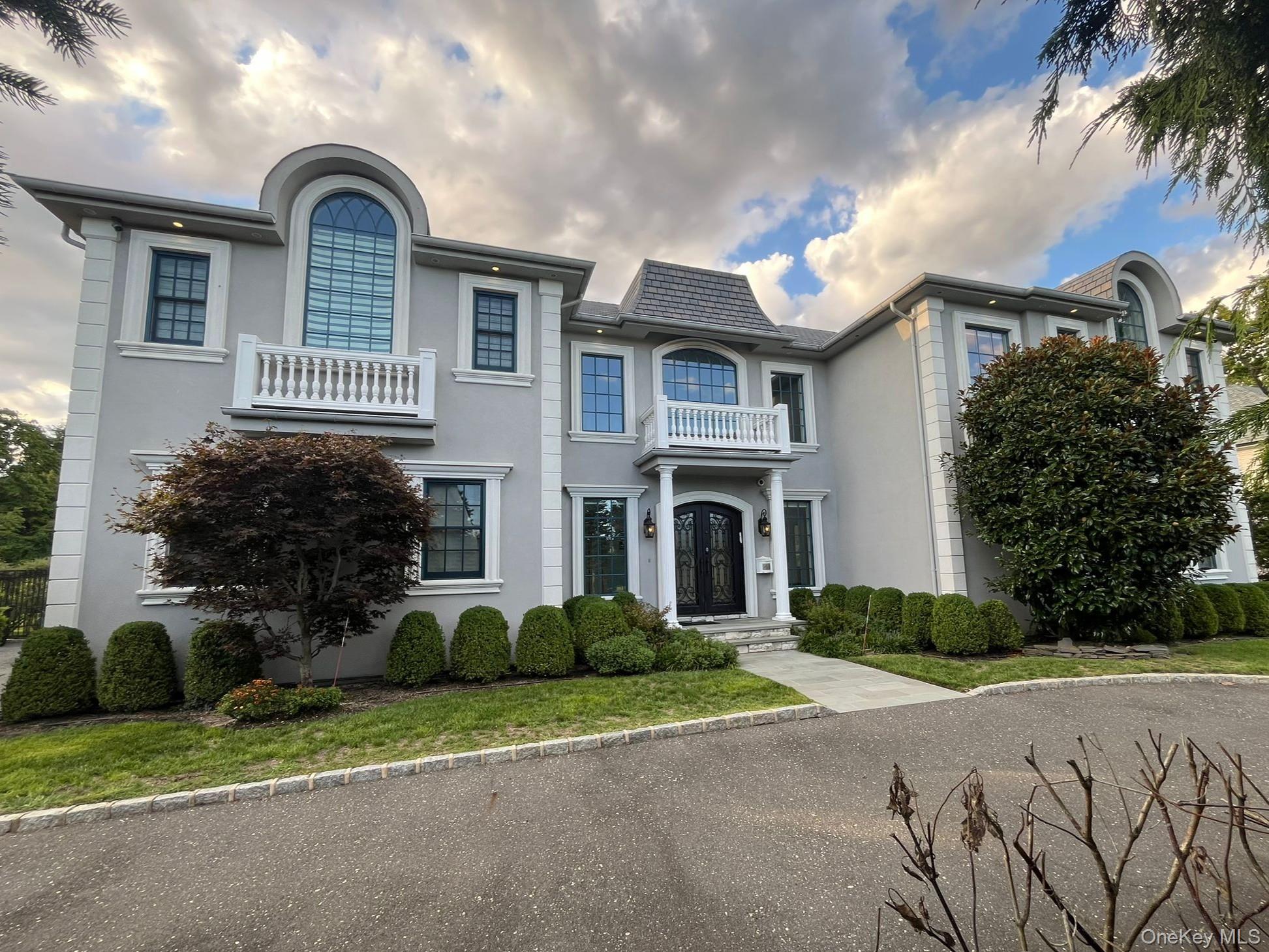 302 Hewlett Neck Road, Woodmere, NY 11598