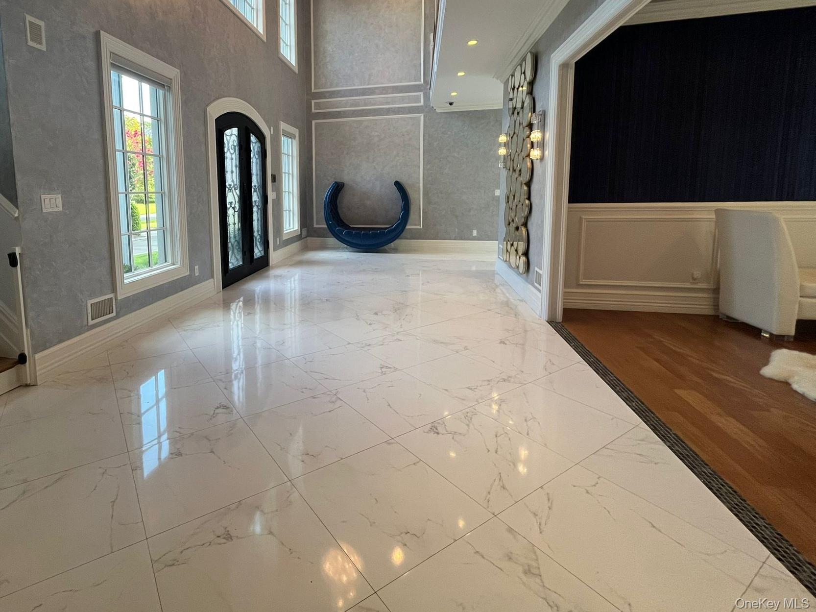 302 Hewlett Neck Road, Woodmere, NY 11598