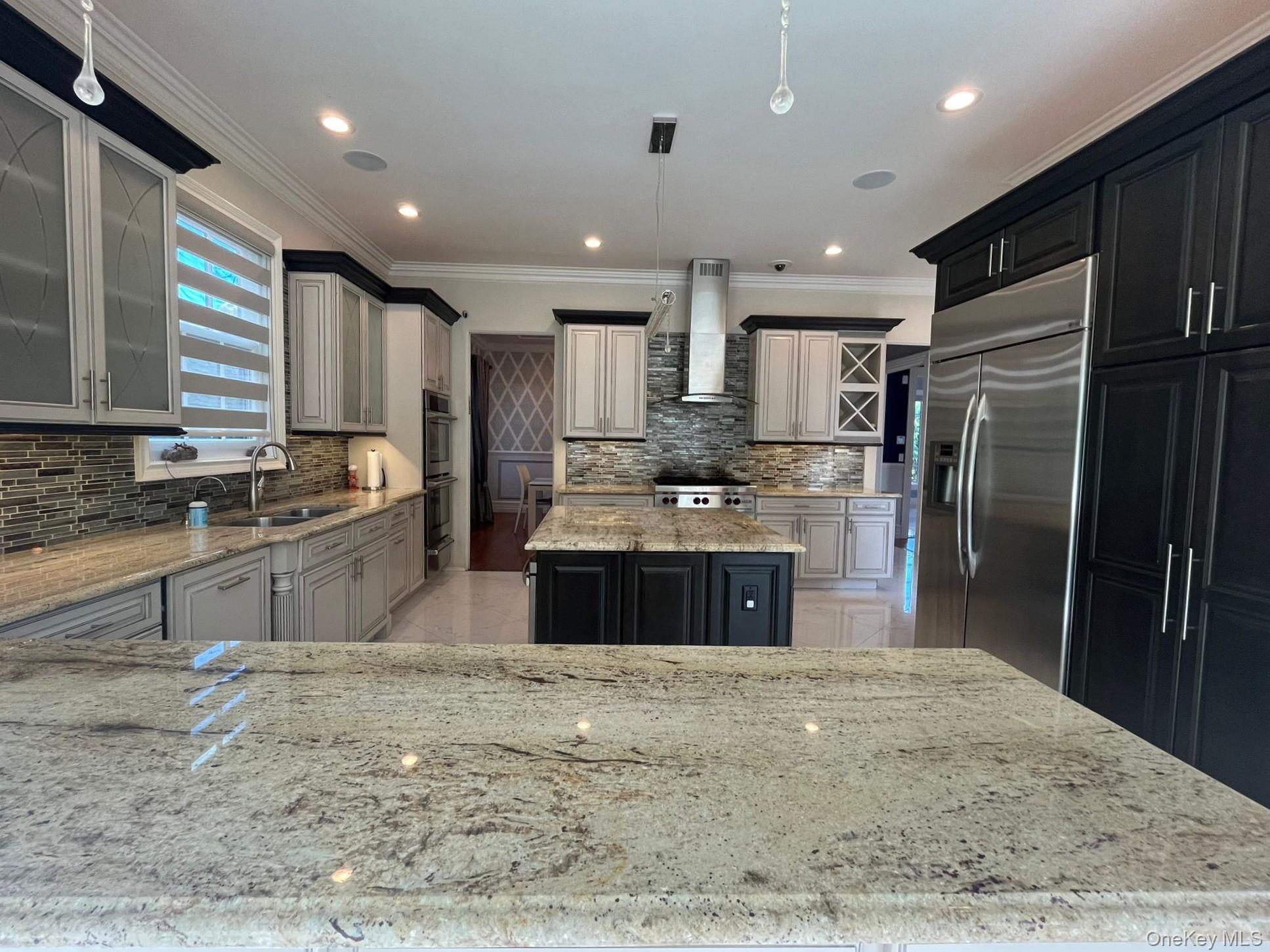 302 Hewlett Neck Road, Woodmere, NY 11598