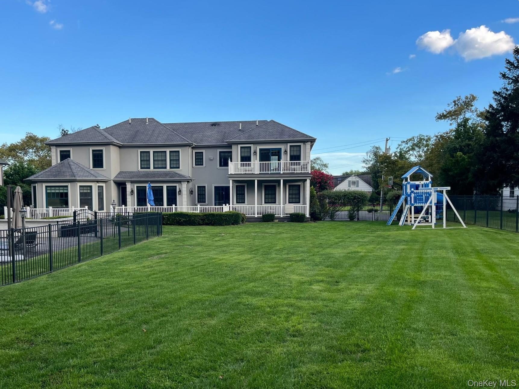 302 Hewlett Neck Road, Woodmere, NY 11598