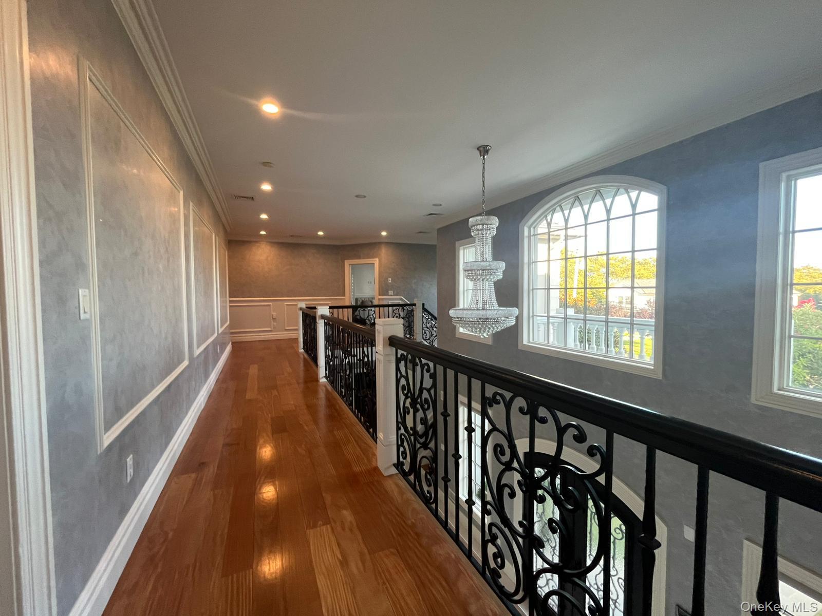 302 Hewlett Neck Road, Woodmere, NY 11598