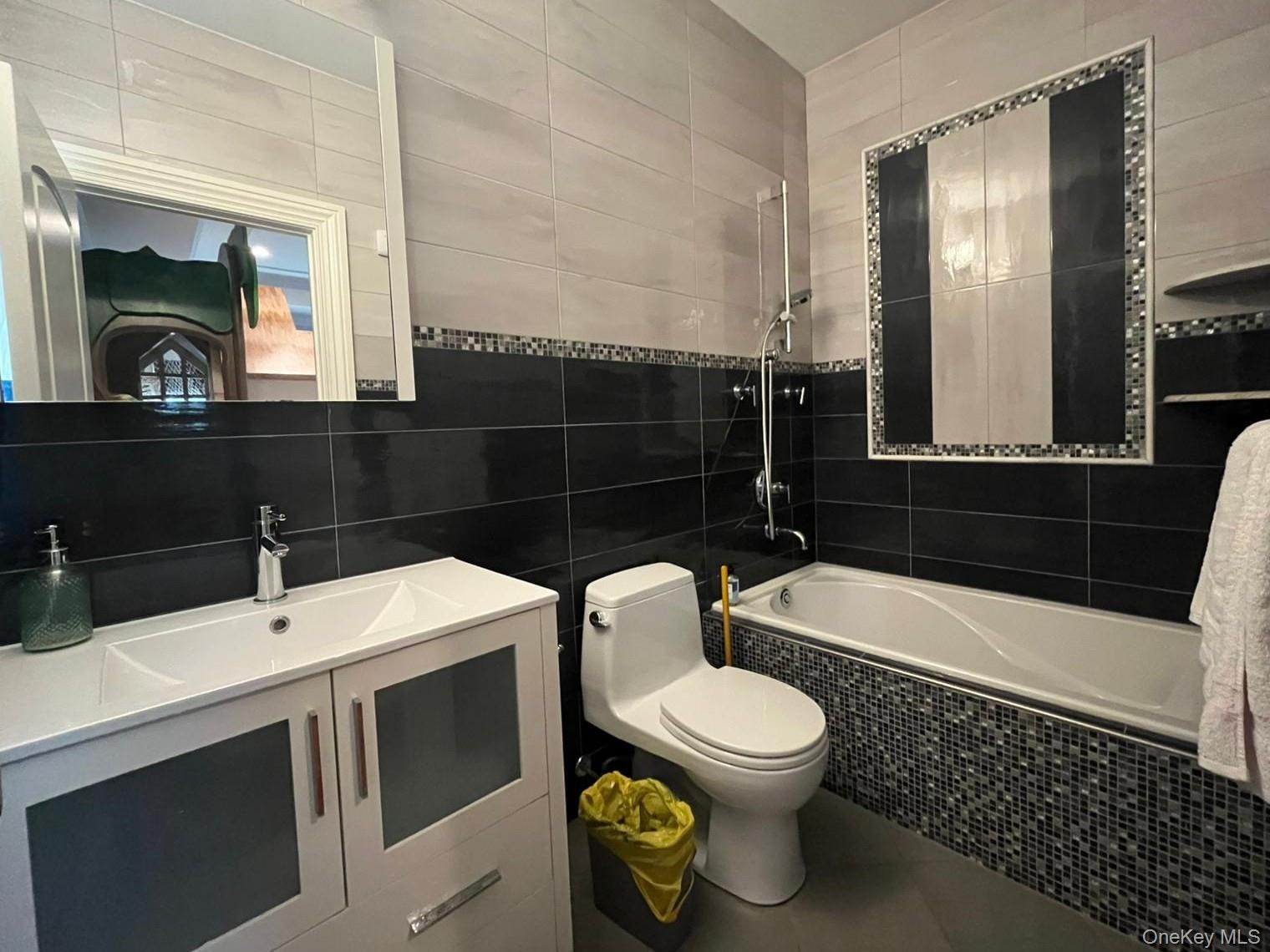 302 Hewlett Neck Road, Woodmere, NY 11598