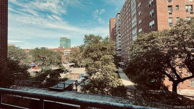 138-10 Franklin Avenue # 3H, Flushing, NY 11355