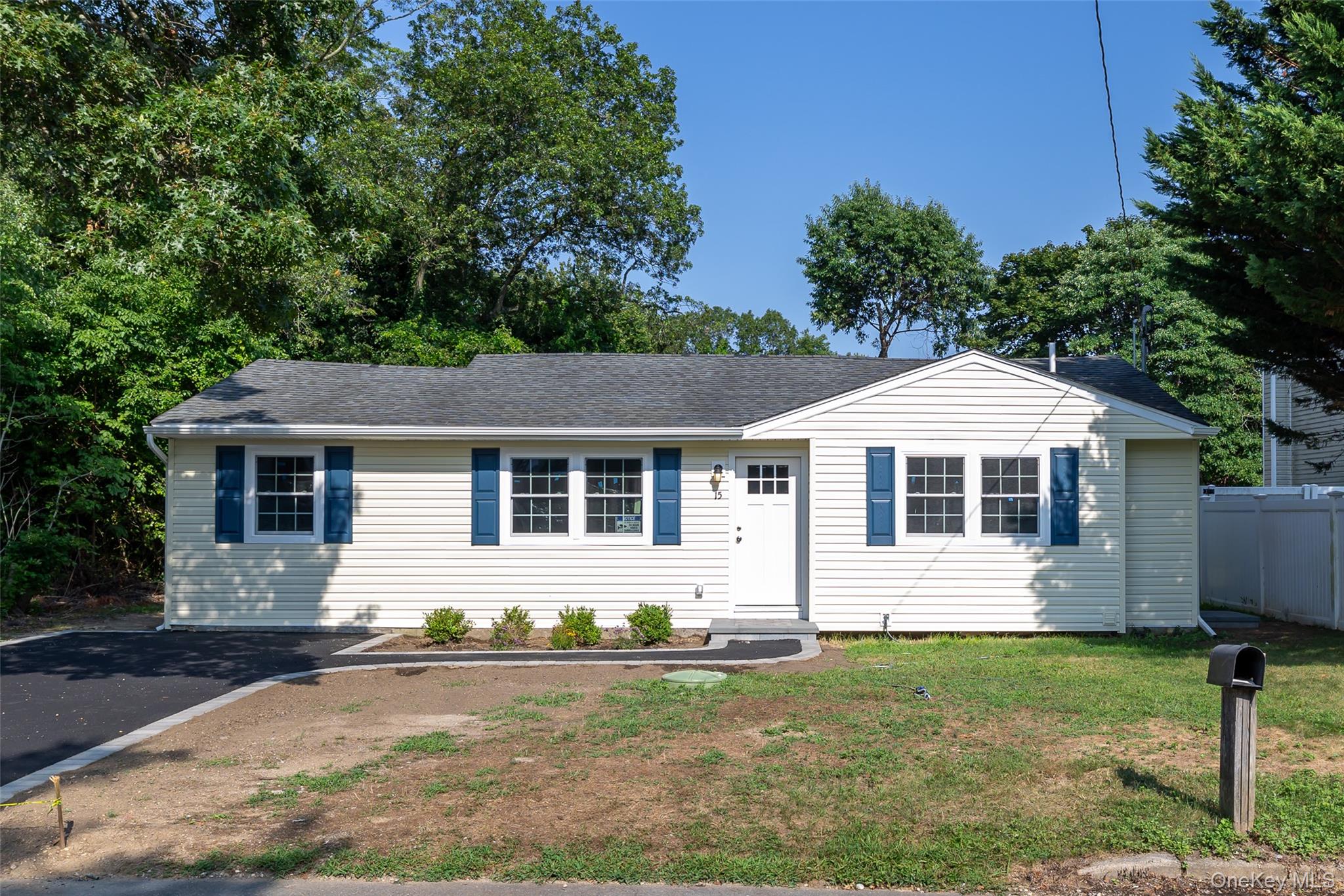 15 Maple Street, Wyandanch, NY 11798
