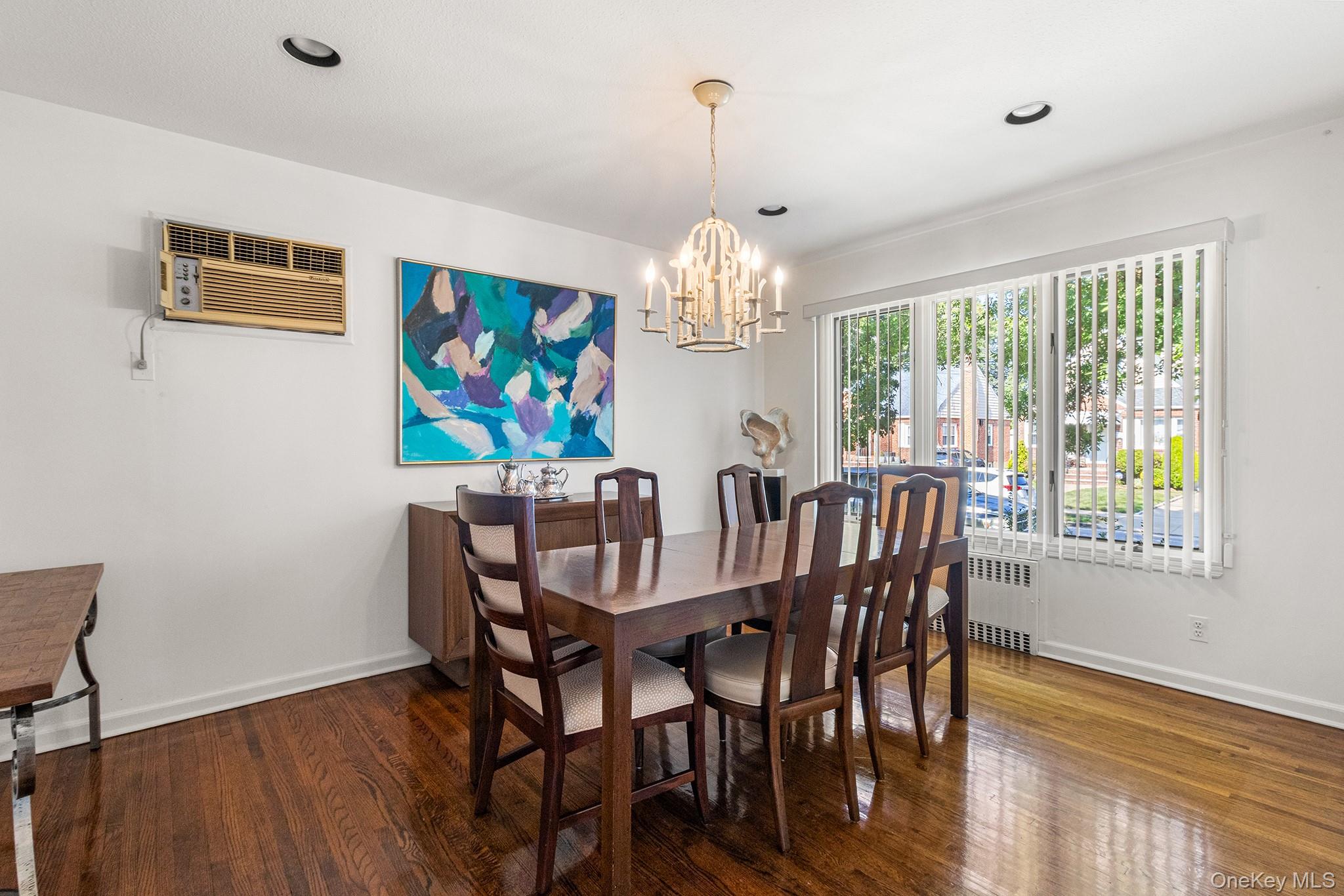 19 Dallas Avenue, New Hyde Park, NY 11040