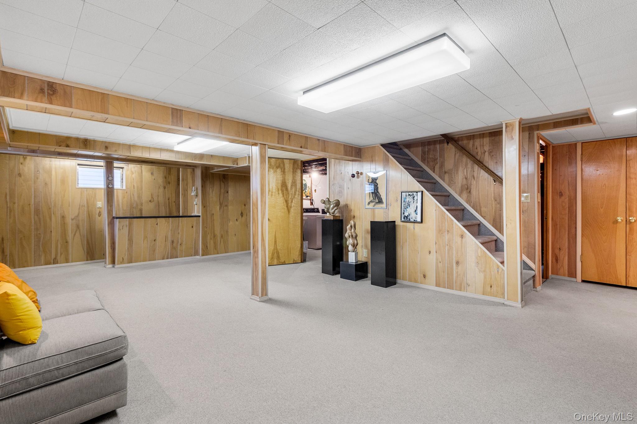 19 Dallas Avenue, New Hyde Park, NY 11040