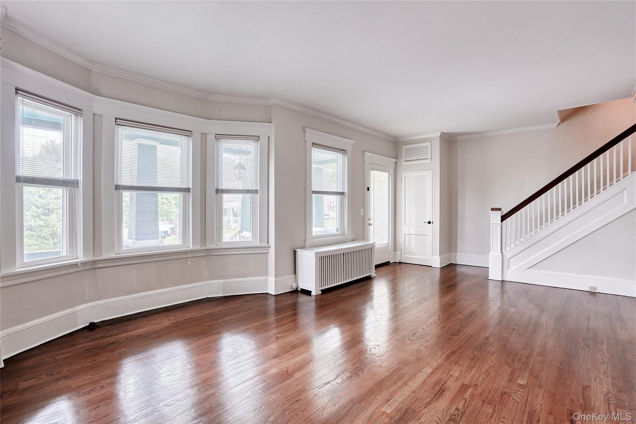 15 Pacific Avenue, Nanuet, NY 10954