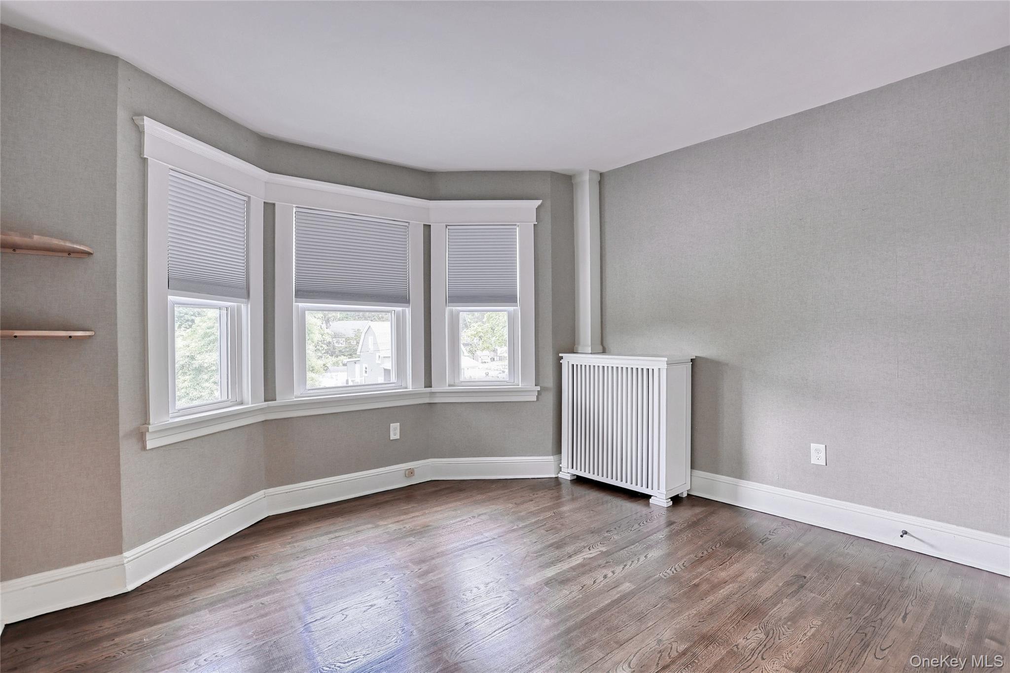 15 Pacific Avenue, Nanuet, NY 10954