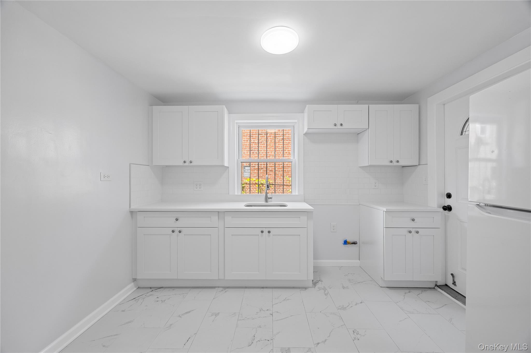 1054 Lydig Avenue, Bronx, NY 10461