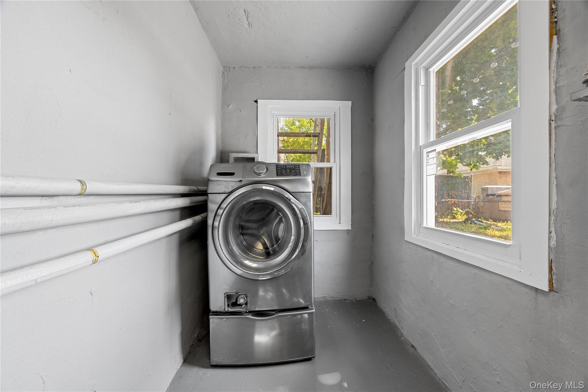 1054 Lydig Avenue, Bronx, NY 10461