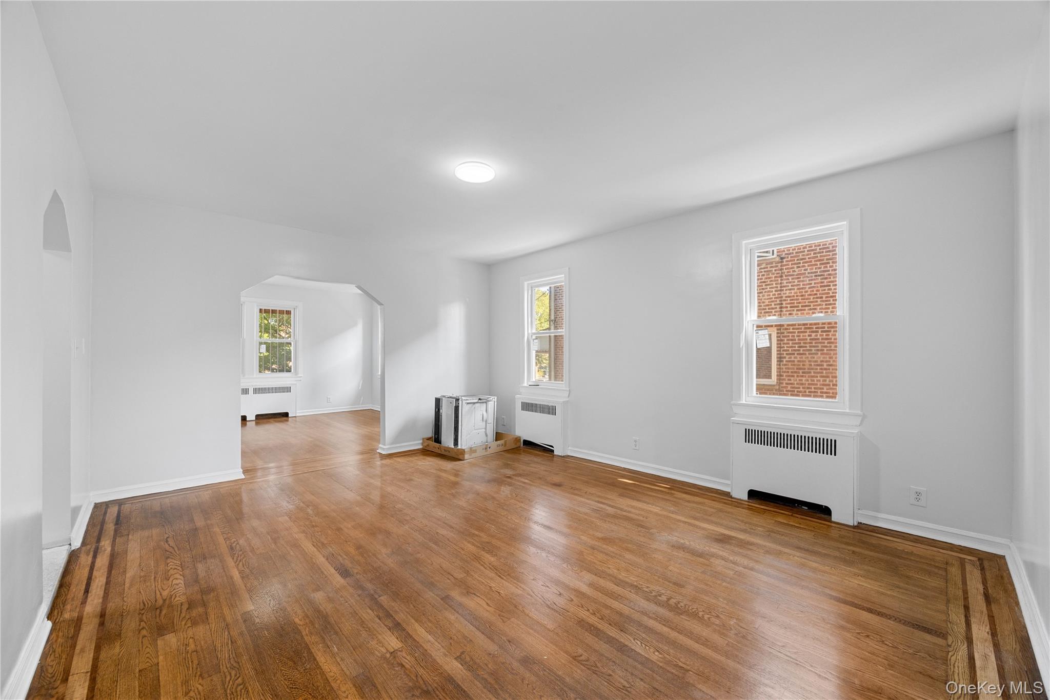 1054 Lydig Avenue, Bronx, NY 10461