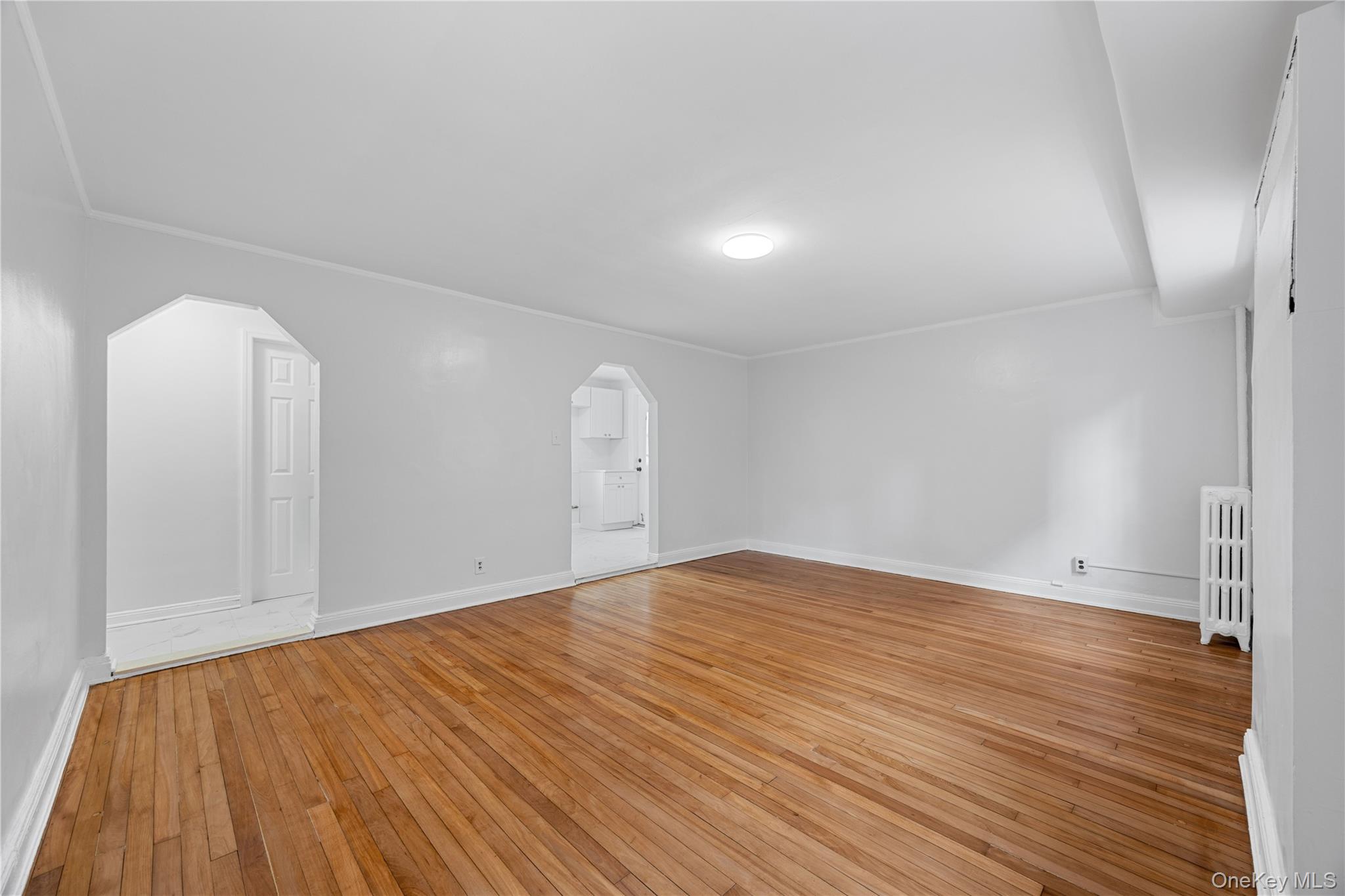 1054 Lydig Avenue, Bronx, NY 10461