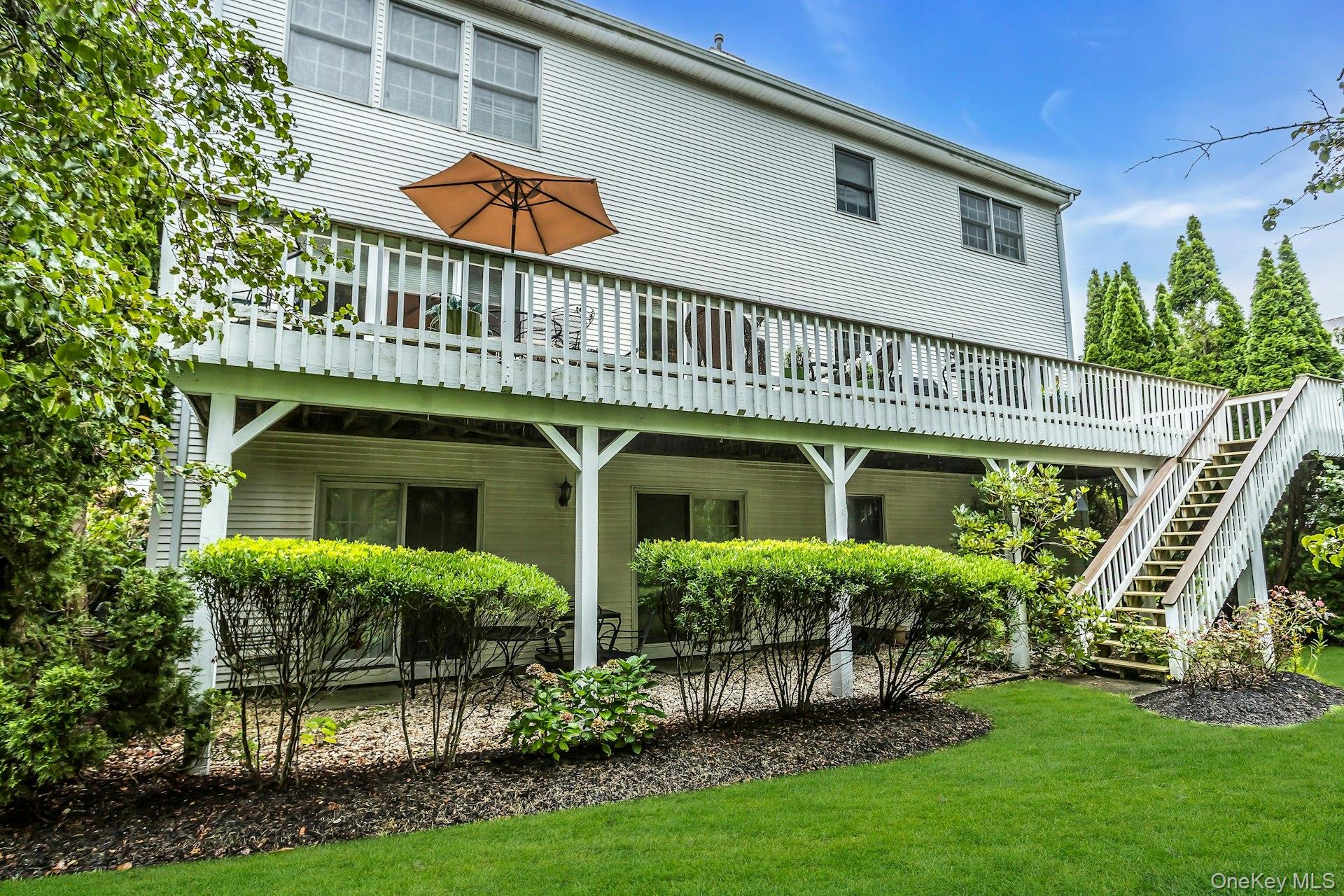 106 Fairway View Drive, Commack, NY 11725