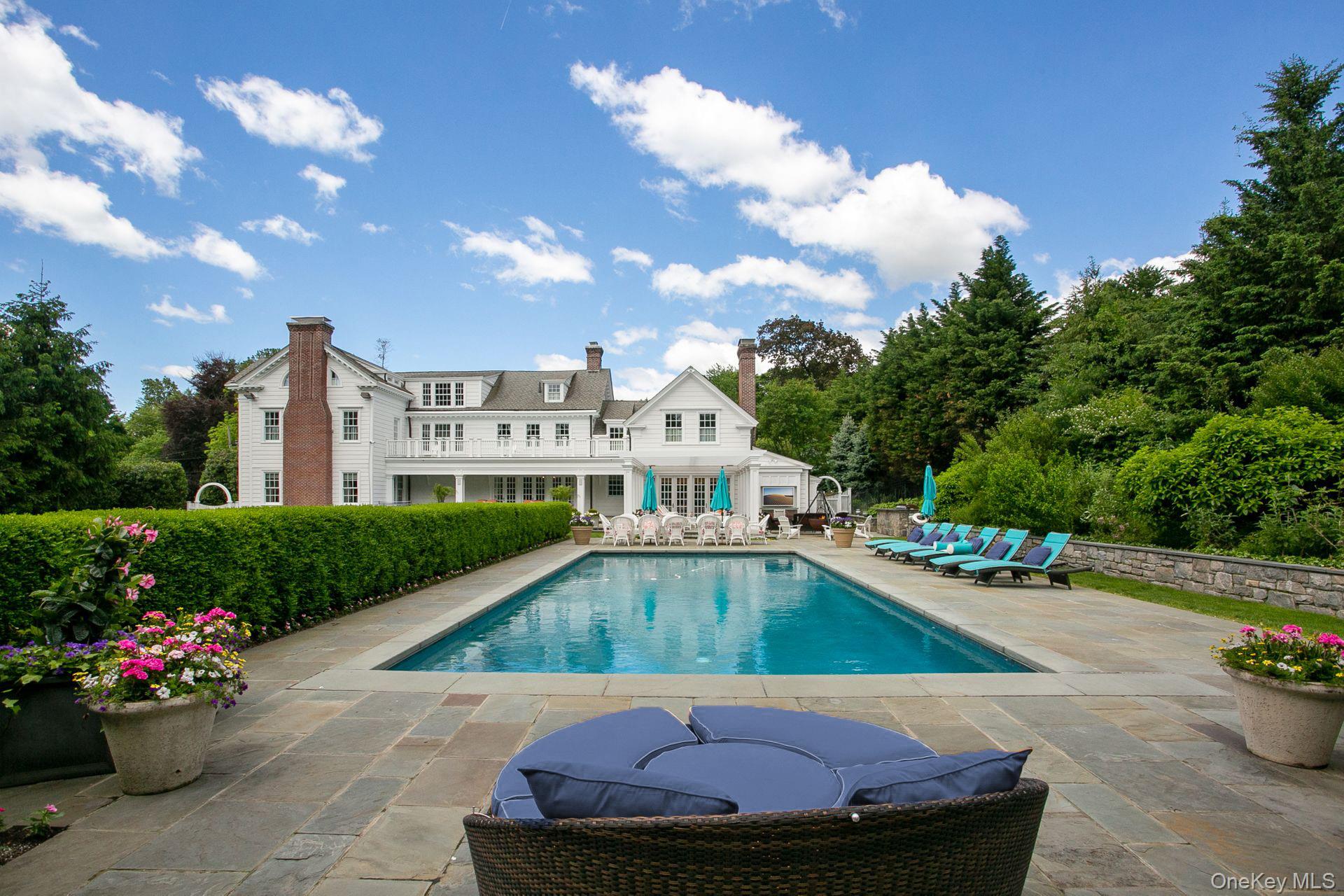 1 Roland Road, Irvington, NY 10533