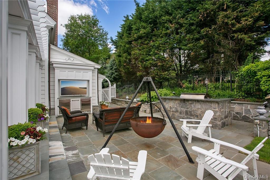 1 Roland Road, Irvington, NY 10533