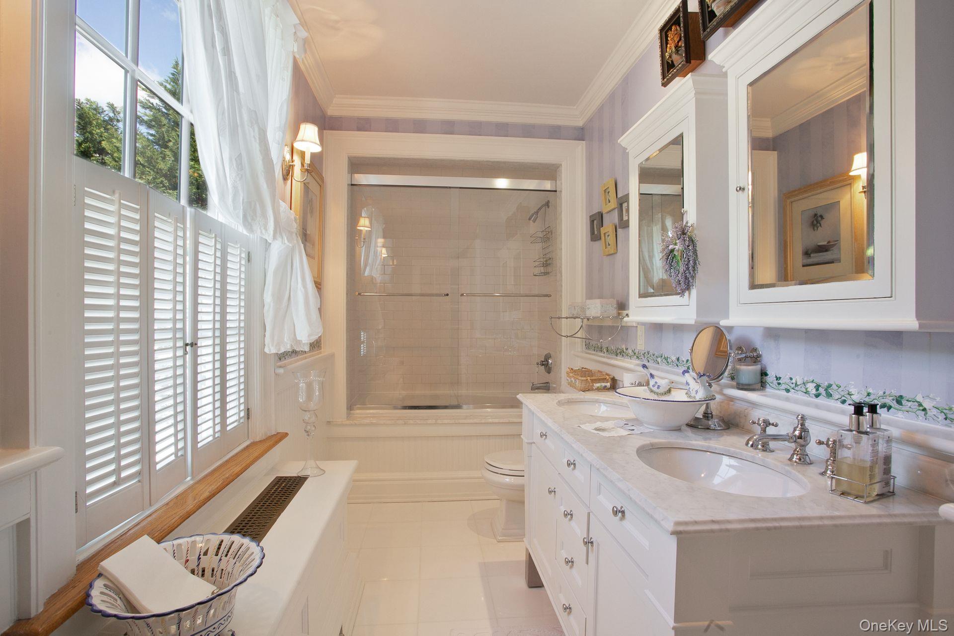 1 Roland Road, Irvington, NY 10533