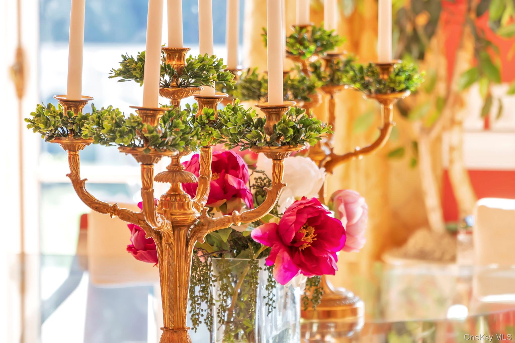 1111 Stoddart Court, Locust Valley, NY 11560