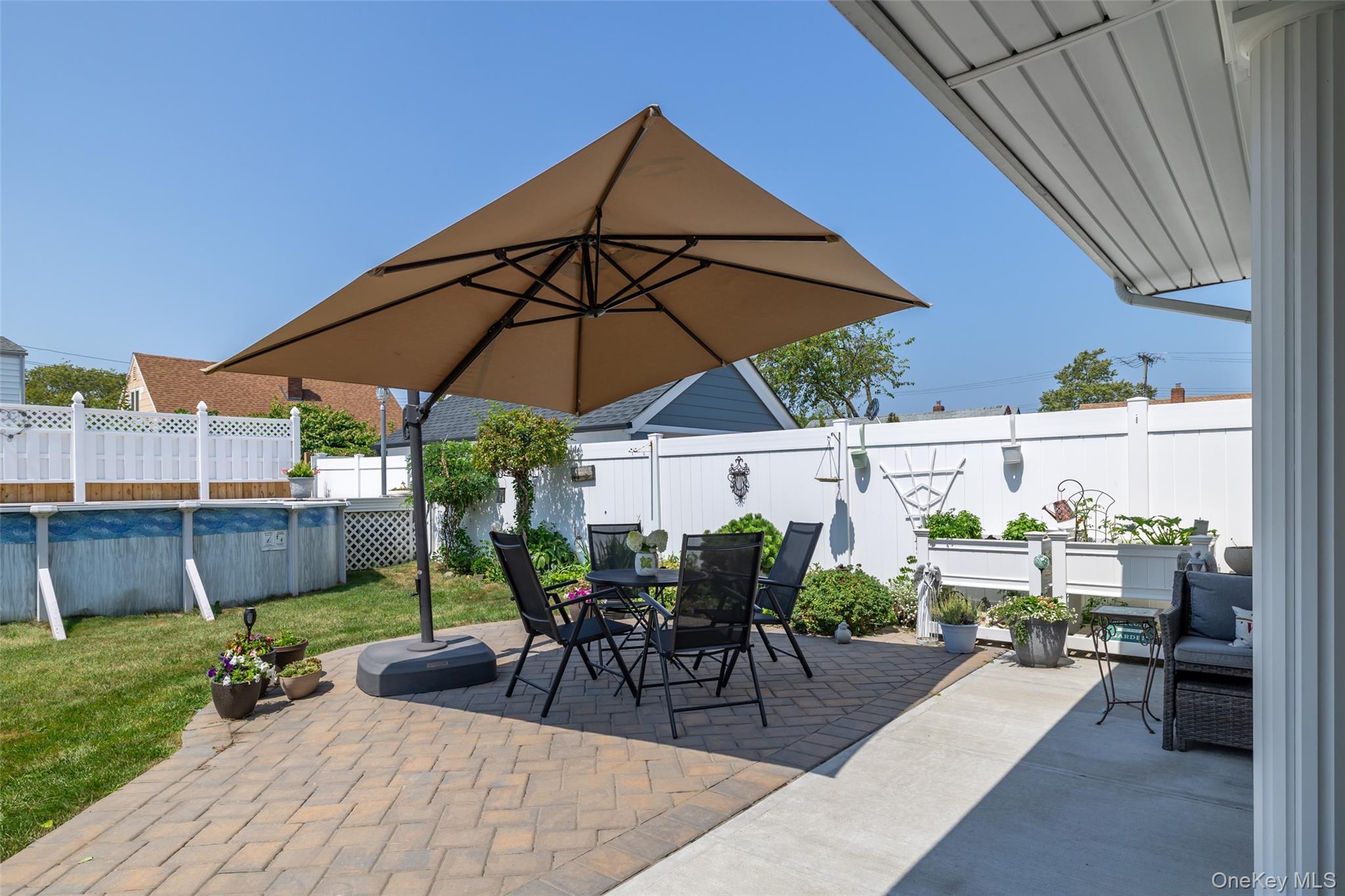 15824 87th Street, Howard Beach, NY 11414