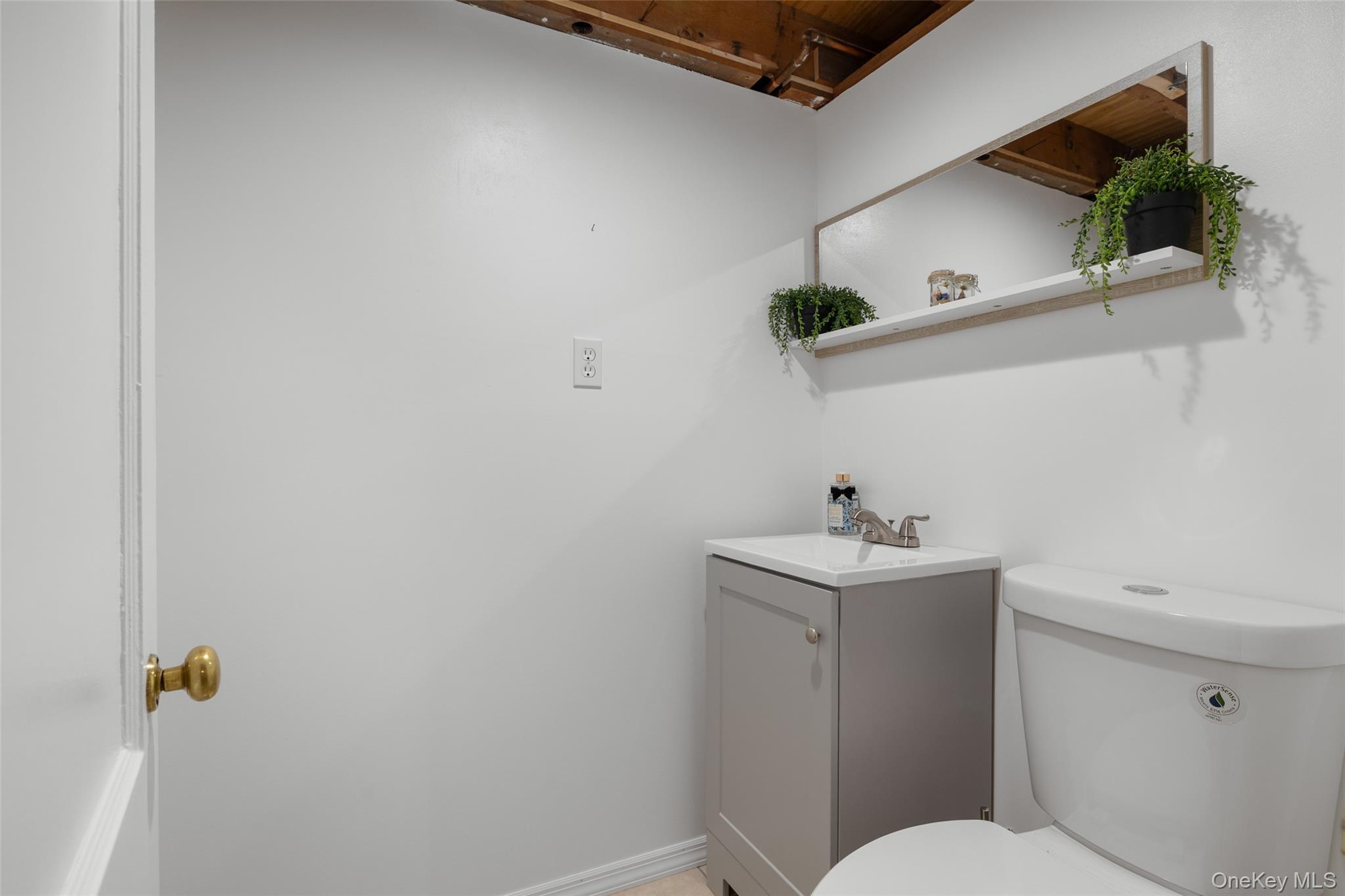 15824 87th Street, Howard Beach, NY 11414