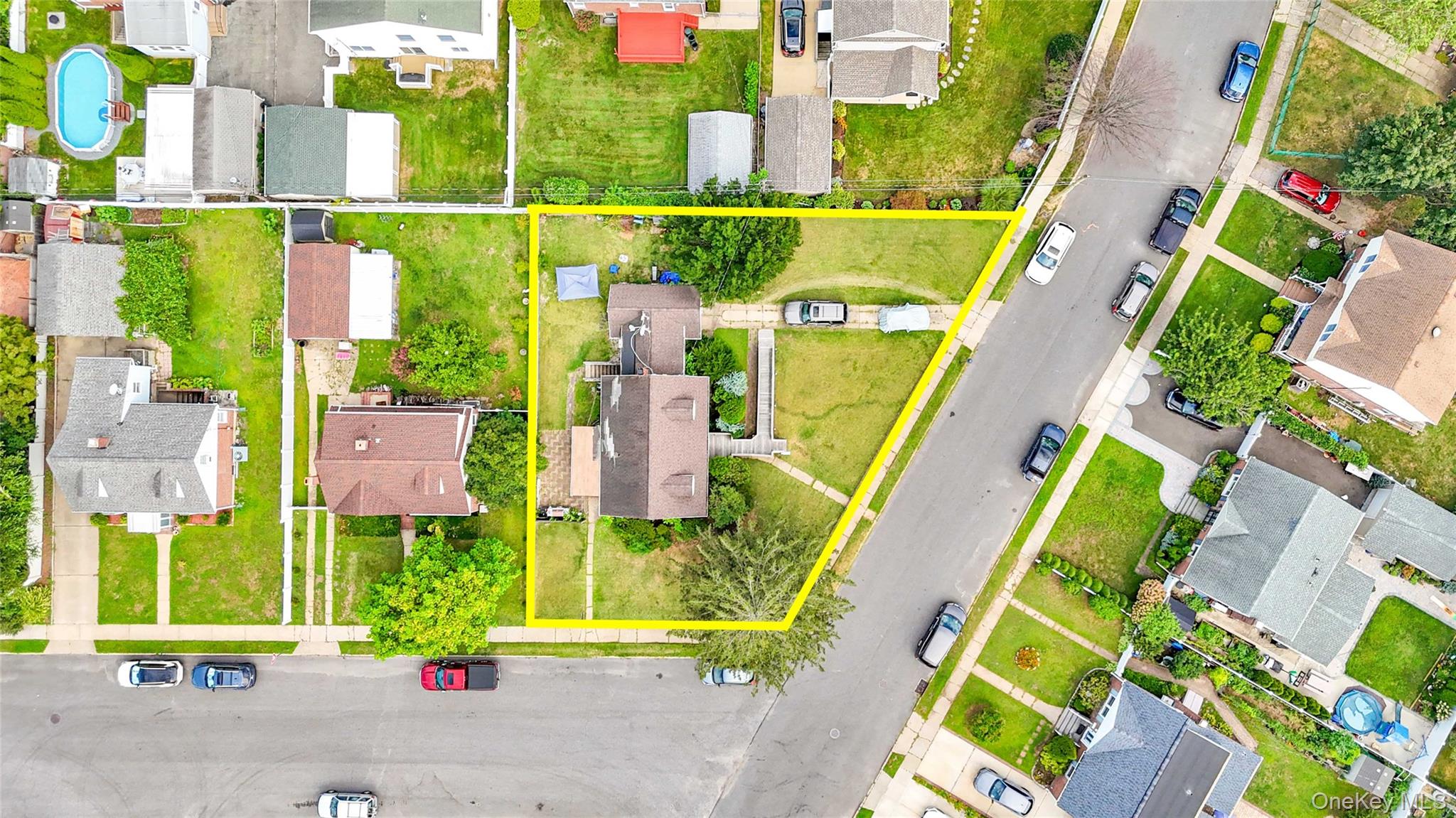 2347 Roosevelt Avenue, East Meadow, NY 11554