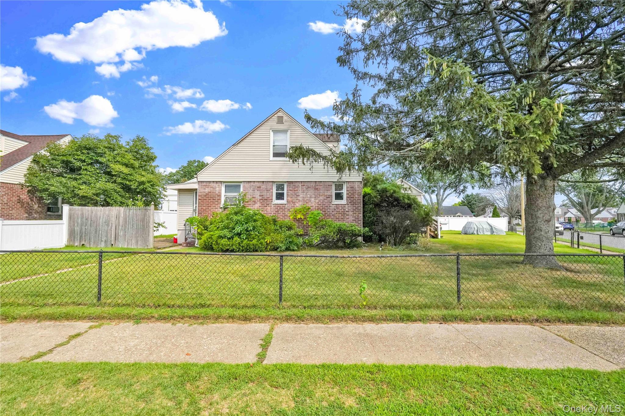 2347 Roosevelt Avenue, East Meadow, NY 11554