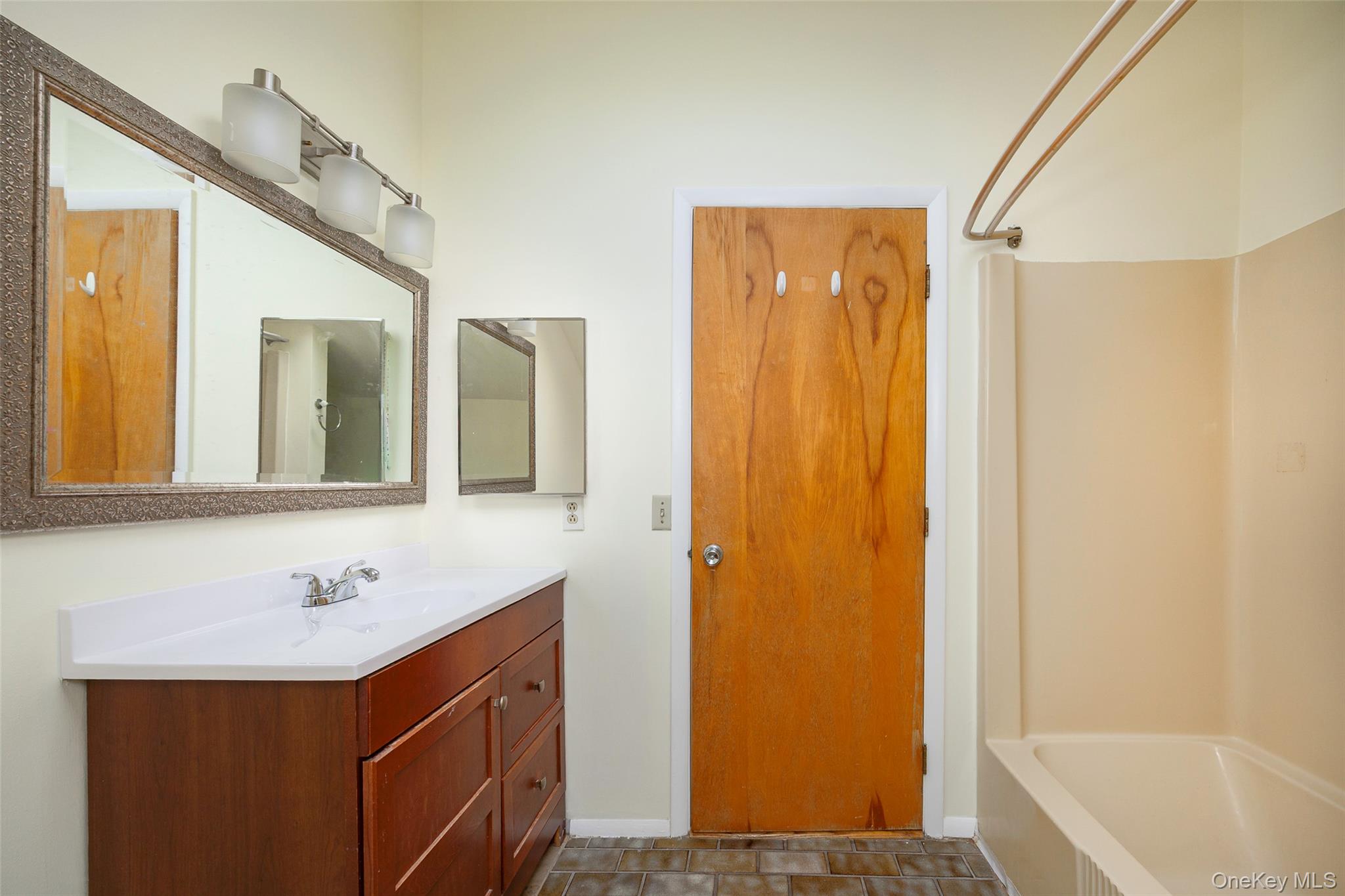 303 Freedom Road, Pleasant Valley, NY 12569